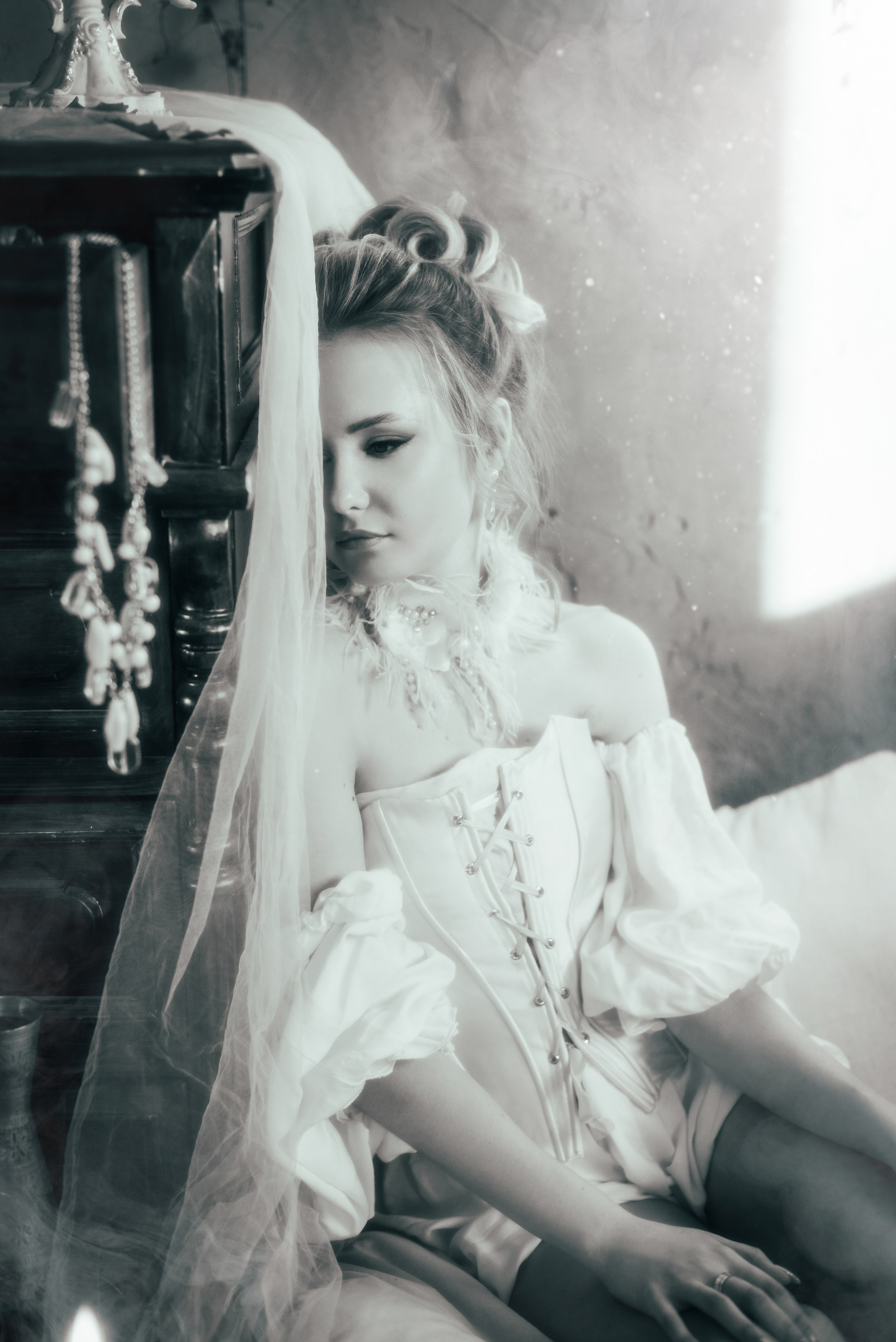 Фотосессия с дымом античном стиле Кемерово