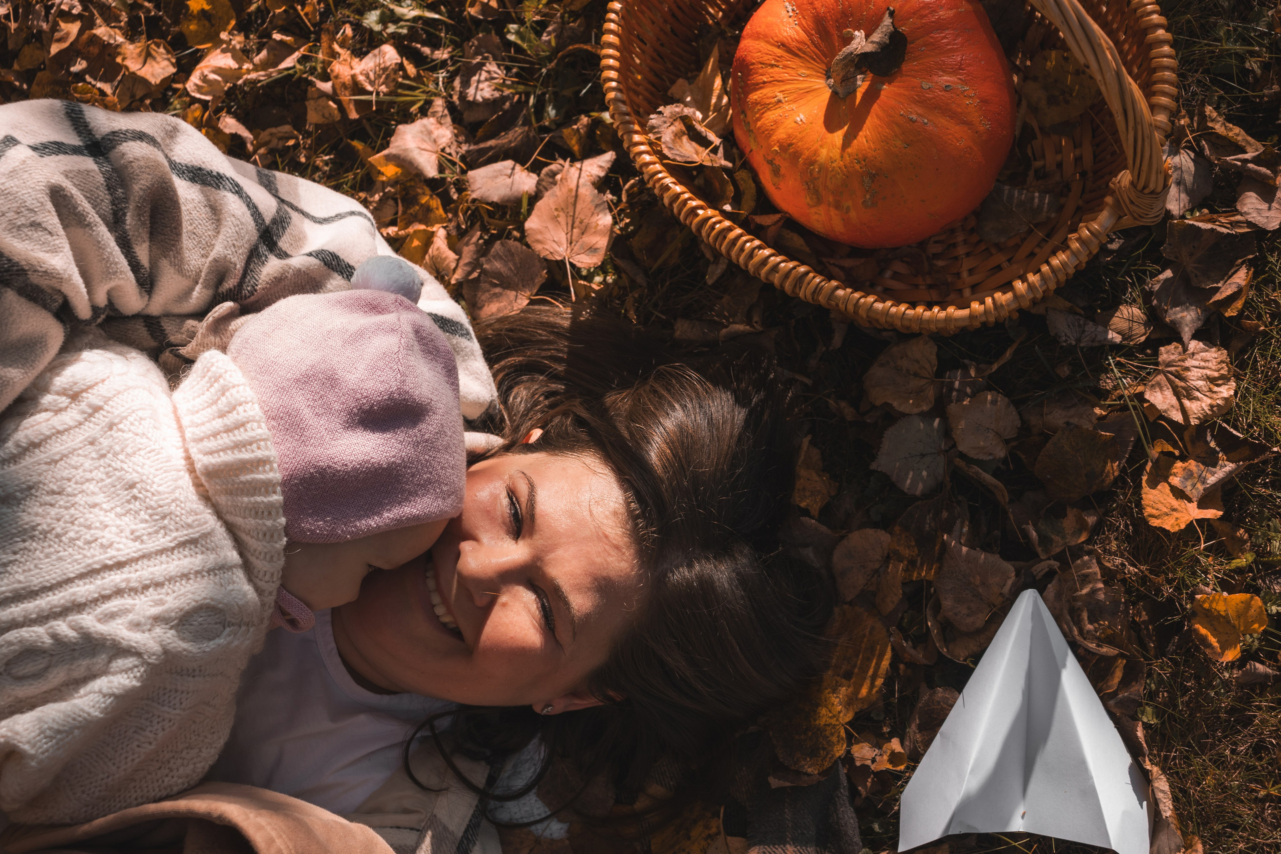 Семейная осенняя фотосессия в городе Томск