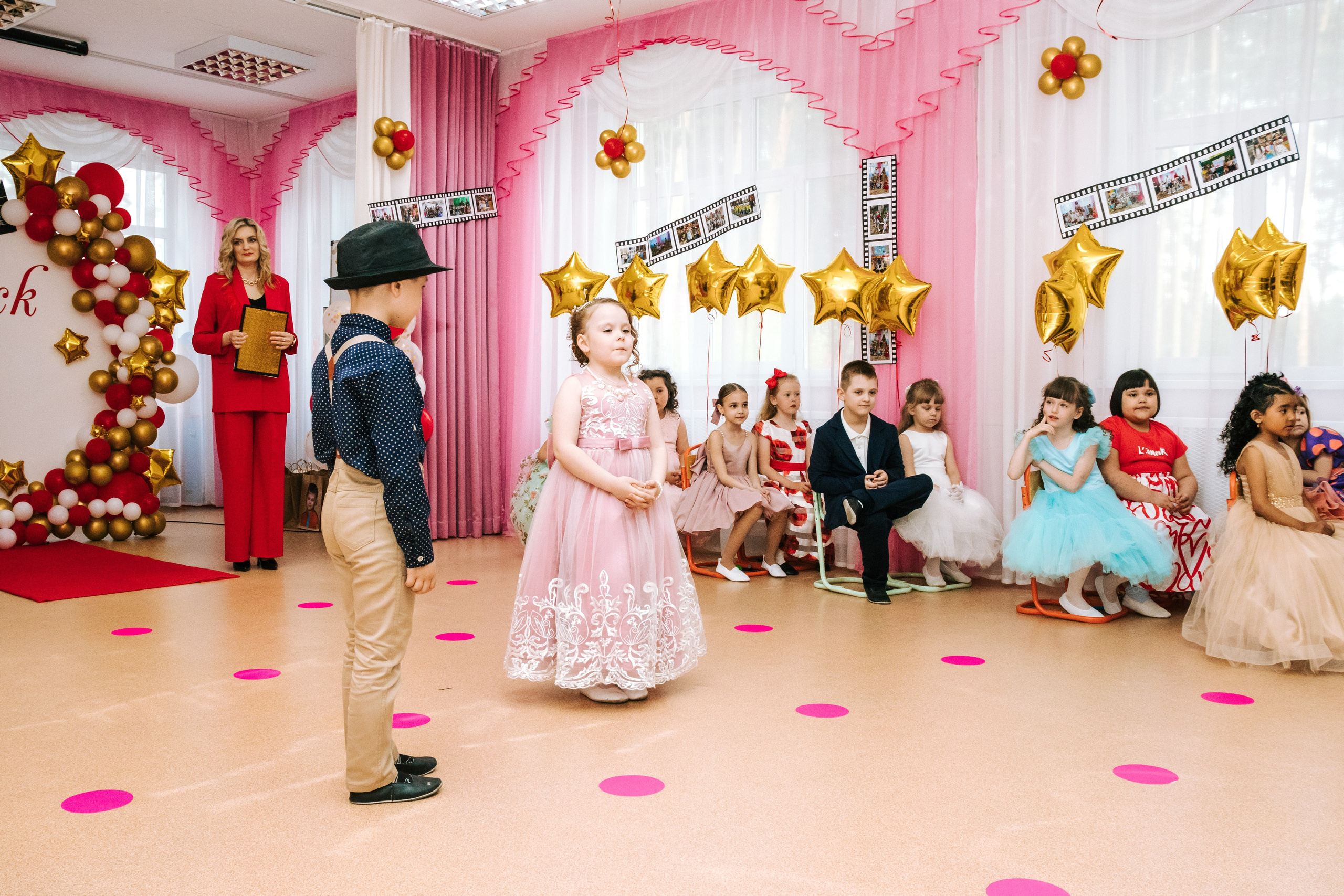 Фотограф на выпускной Детского сада Томск. Фотограф в Томске Дарья Пучкина