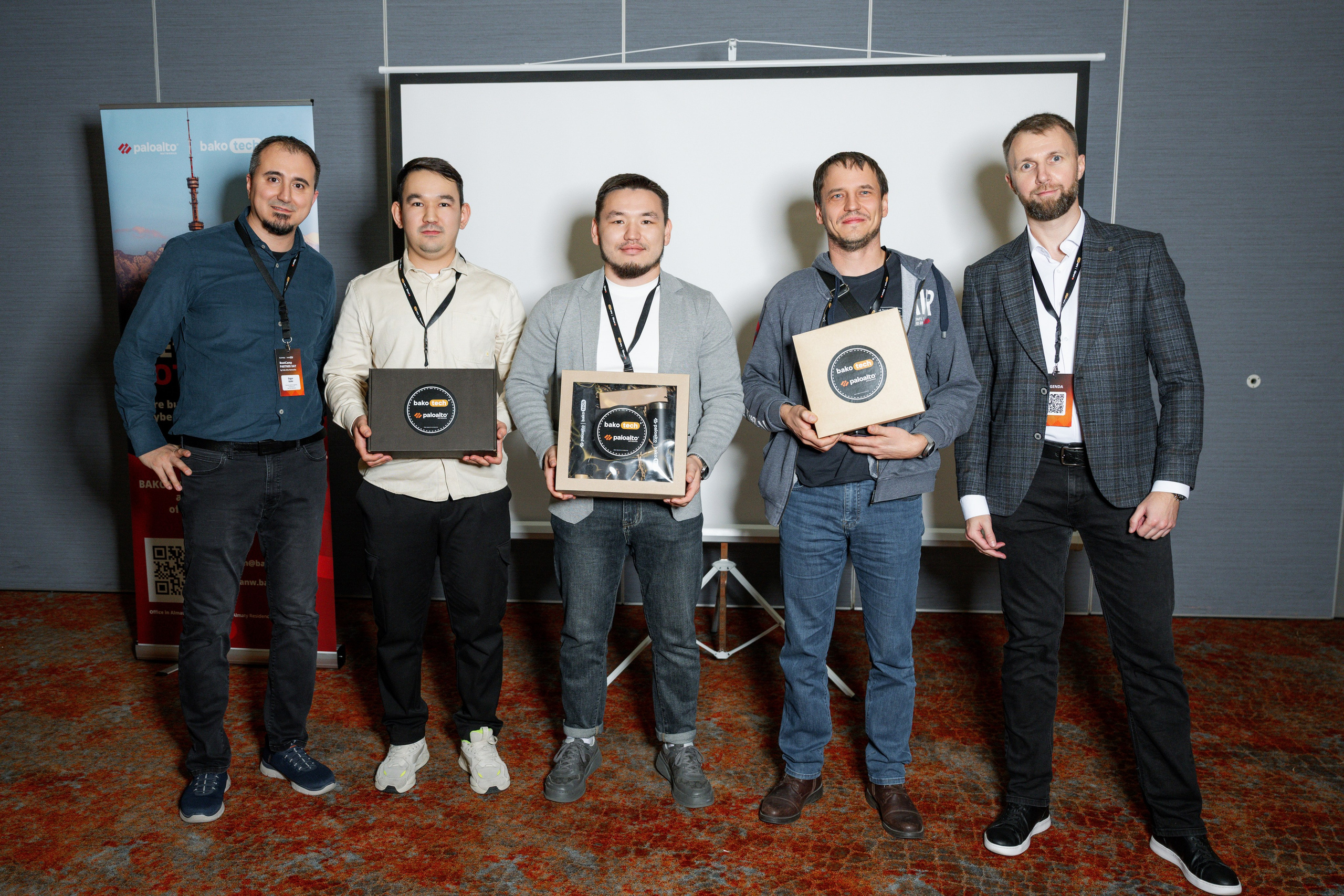 BakoTech&PaloAlto. Фотограф в Алматы — Алексей Коньков | Репортаж, свадьбы, портреты