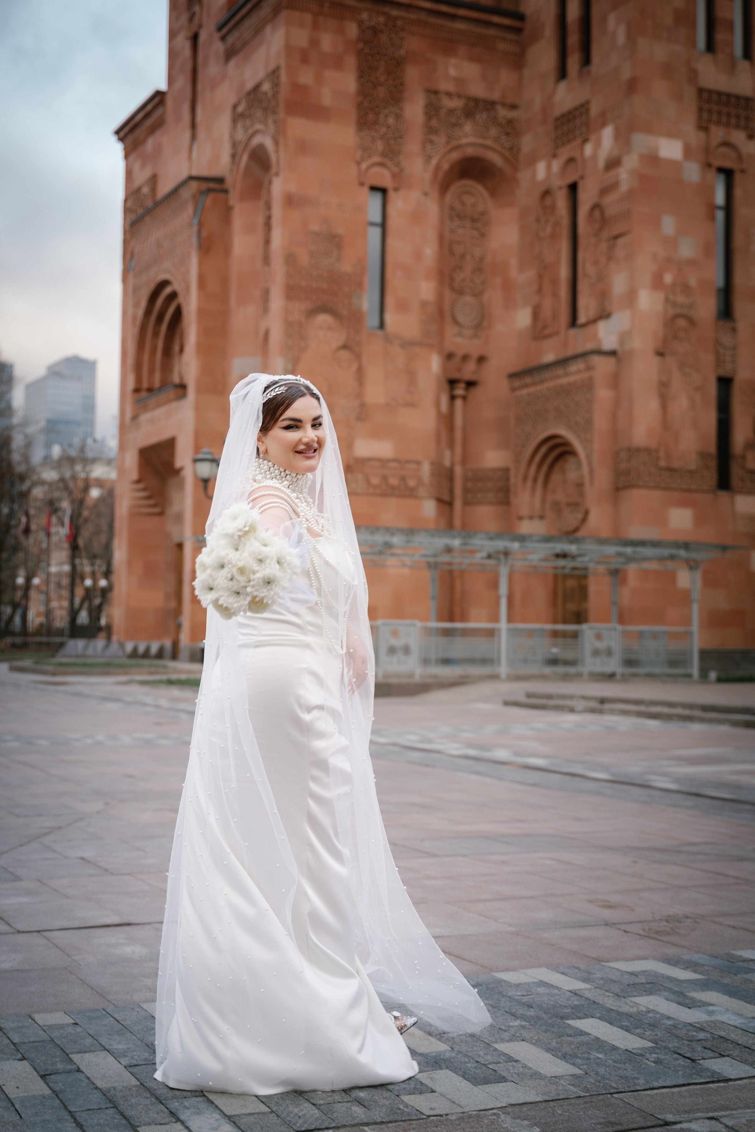 MOSVISYAN. MILATE — выпускные альбомы, фотосессии и видео в Москве