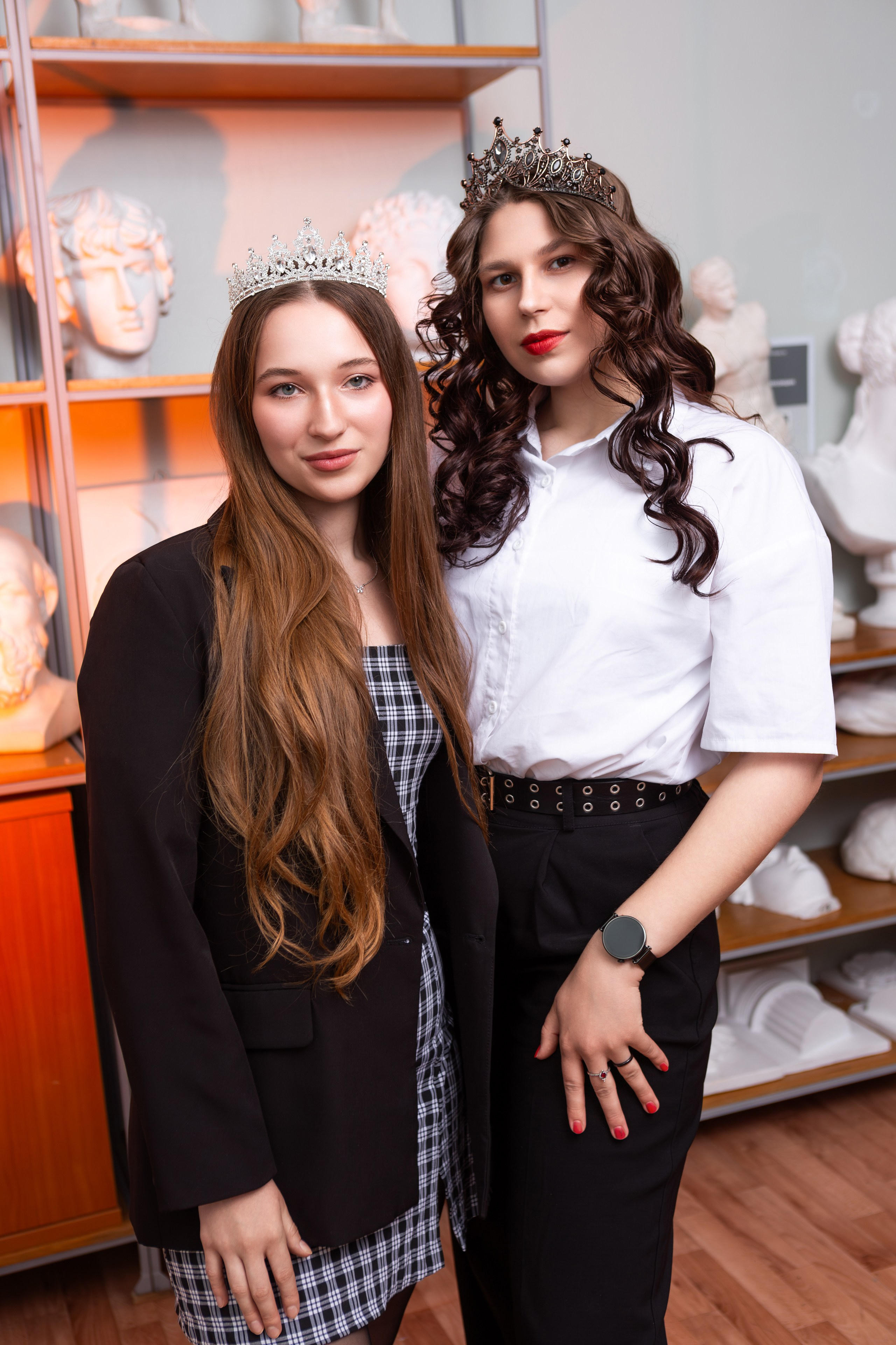 ФОТОСЕССИЯ В АУДИТОРИИ ДЛЯ БУДУЩИХ УЧИТЕЛЕЙ — выпускников Чернского профессионально-педагогического колледжа. ТВОЙ АЛЬБОМ / ТВОИ ПРАВИЛА