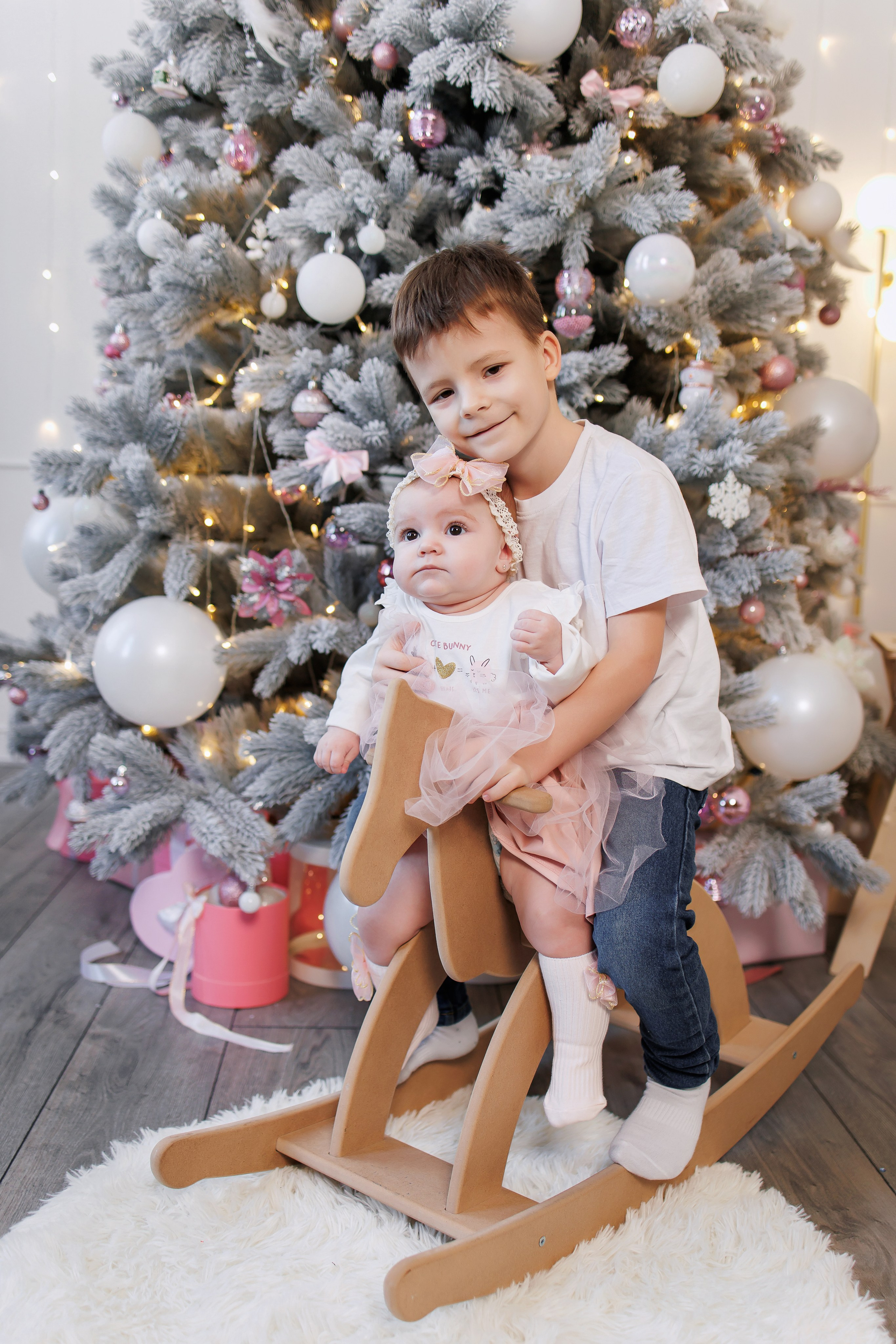 Ваши фотографии. Интерьерная фотостудия Background в Омске