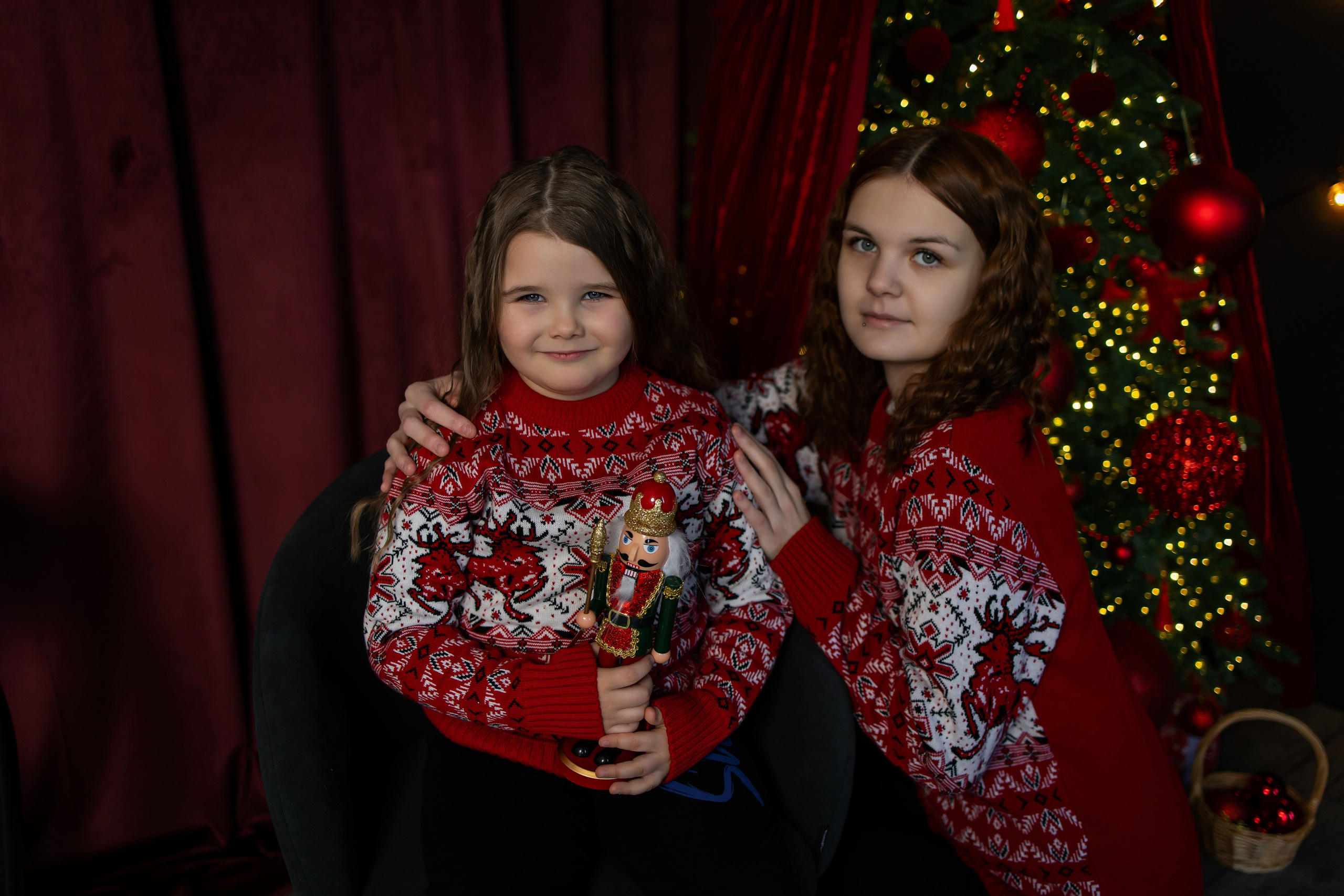 Ваши фотографии. Интерьерная фотостудия Background в Омске