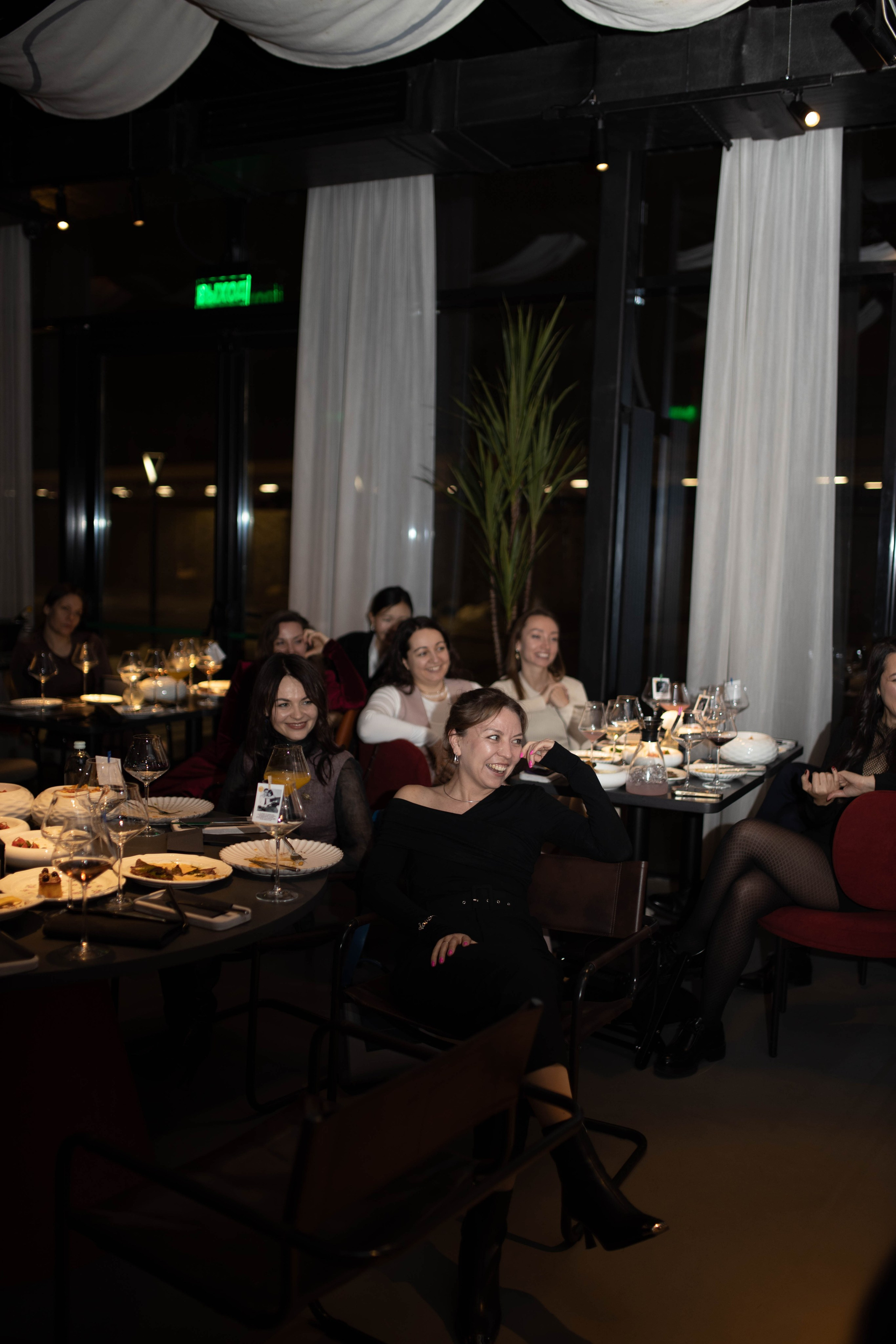 Выпускной Сколково в Pods. Фотограф в Москве |Дарья