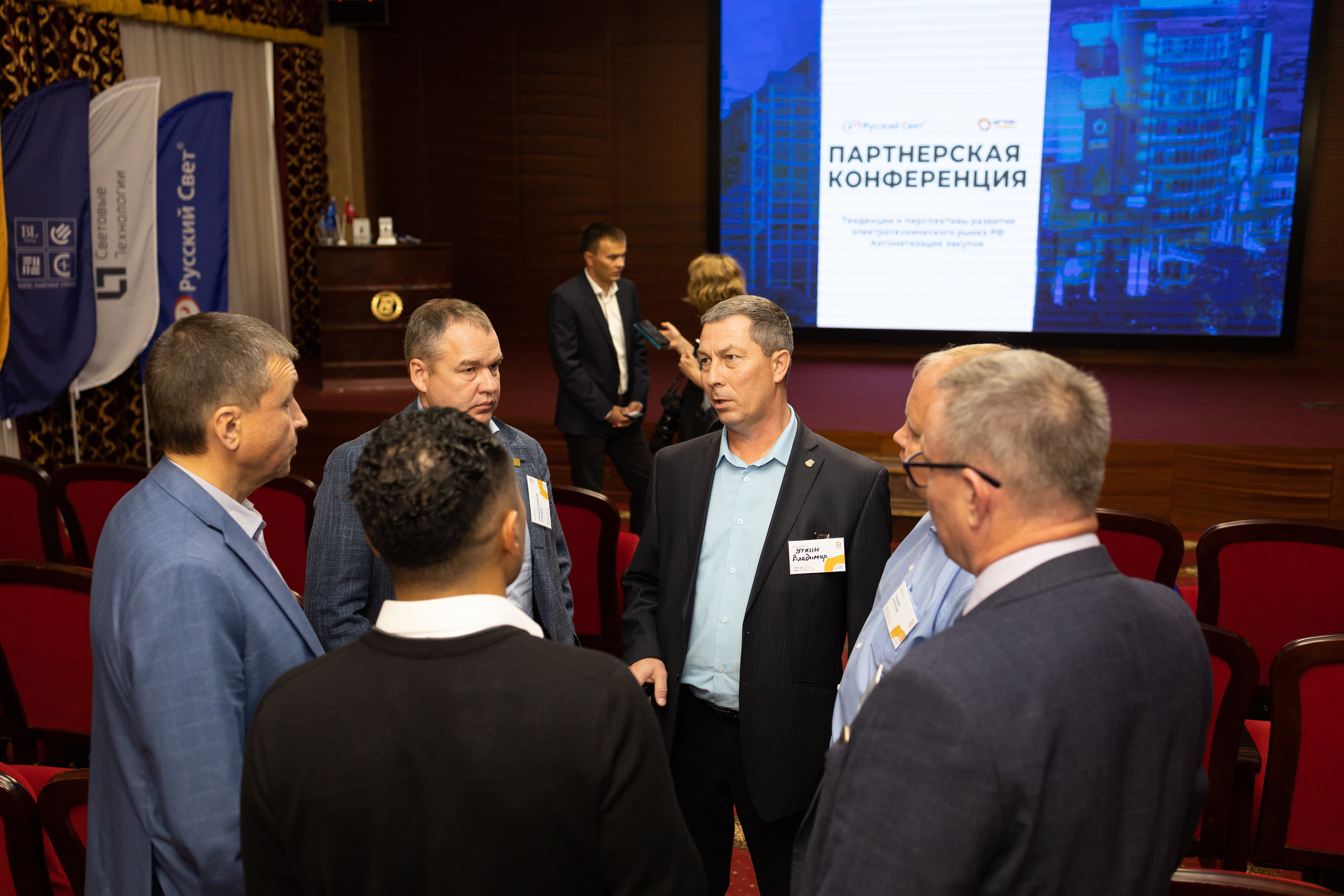 Репортаж. Фотограф свадебный, репортажный, индивидуальный, фото для маркетплейсов, брендов, автосалонов