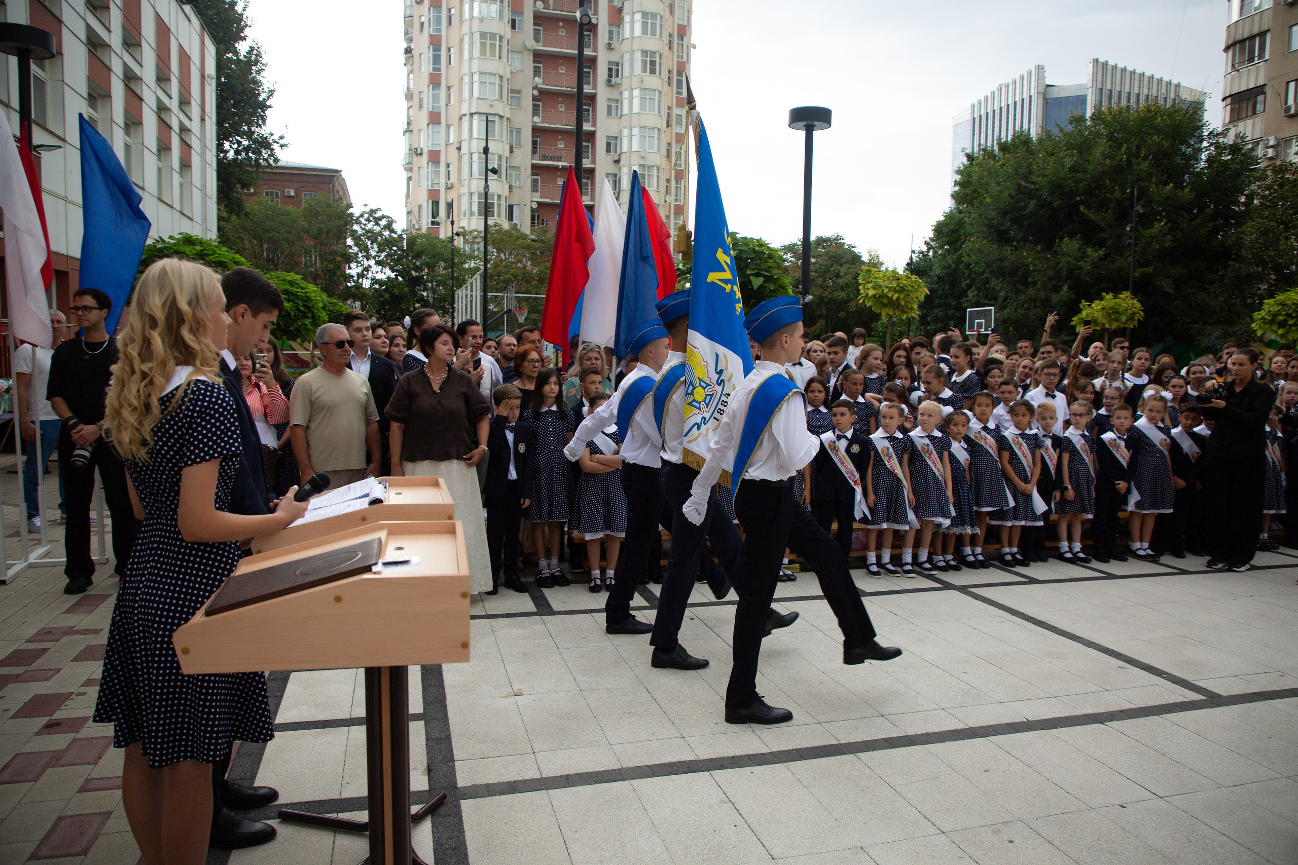 ГИМНАЗИЯ № 36. Свадебный и семейный фотограф/видеограф в Краснодаре Наталья Осинская