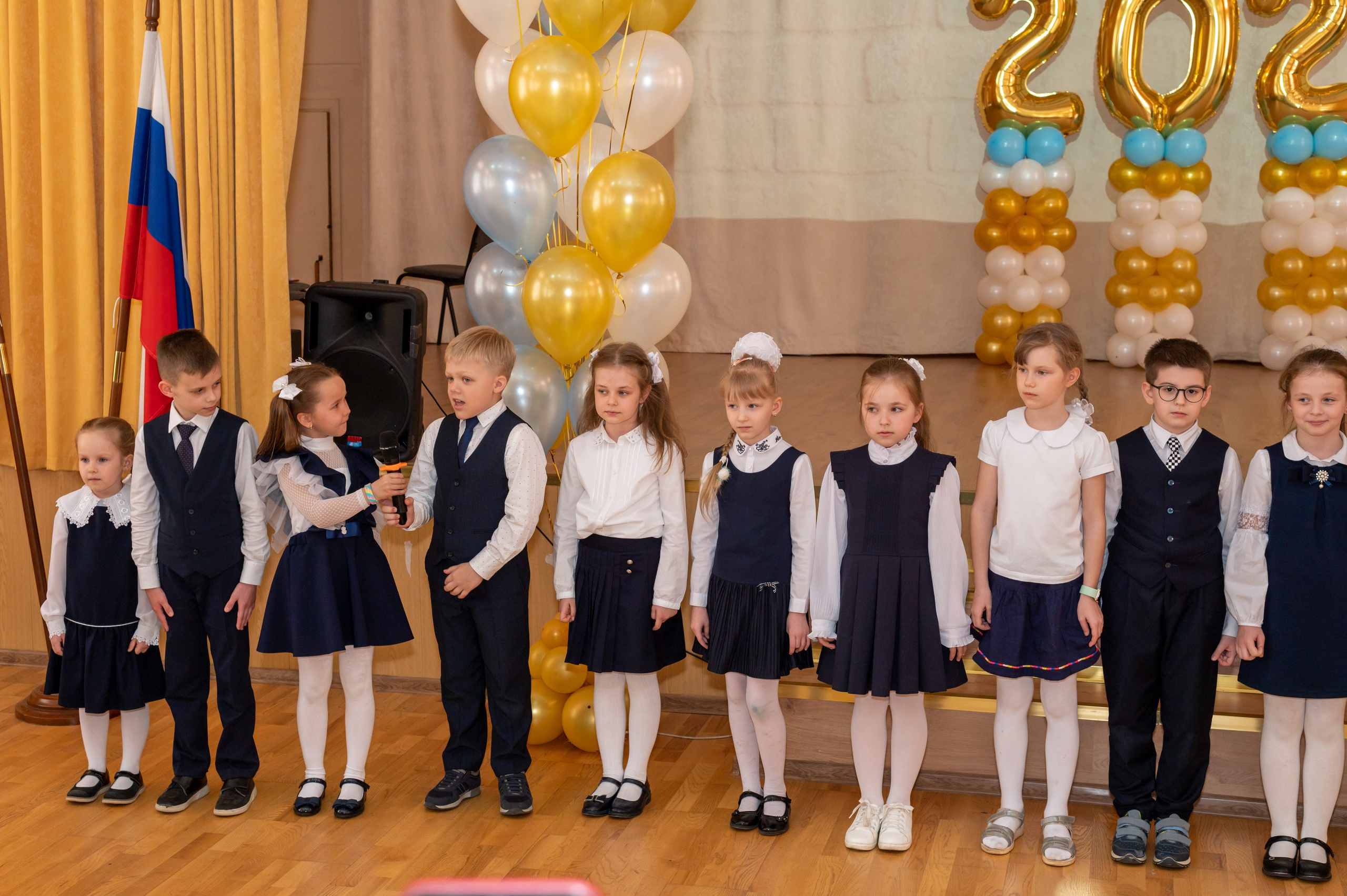 Последний звонок Школа 1412. Детский и семейный фотограф г. Москва Оксана Катаджи