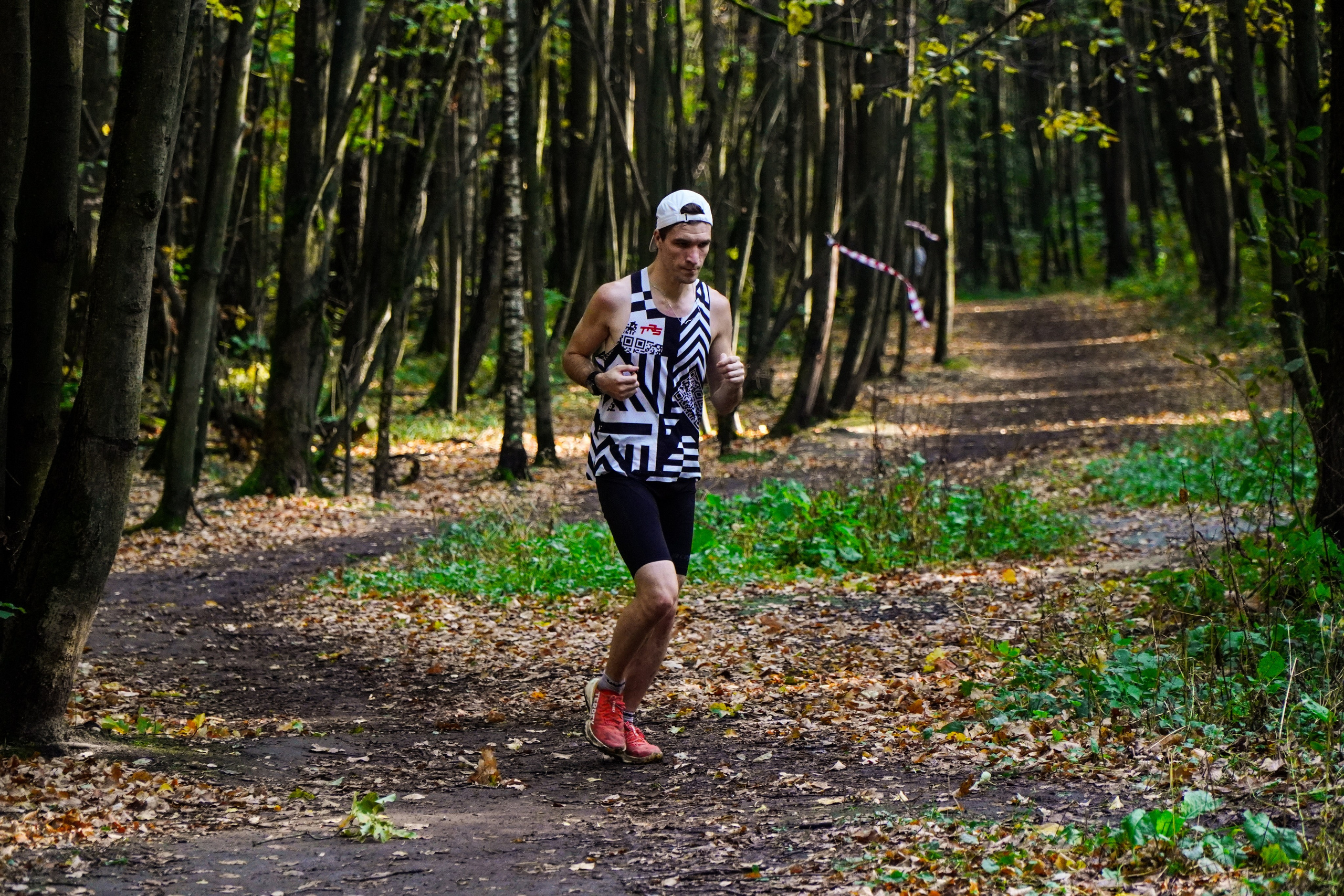 Backyard Ultra Moscow 2024. Роман Капилюшов. Бег. Фото. Видео. г. Люберцы