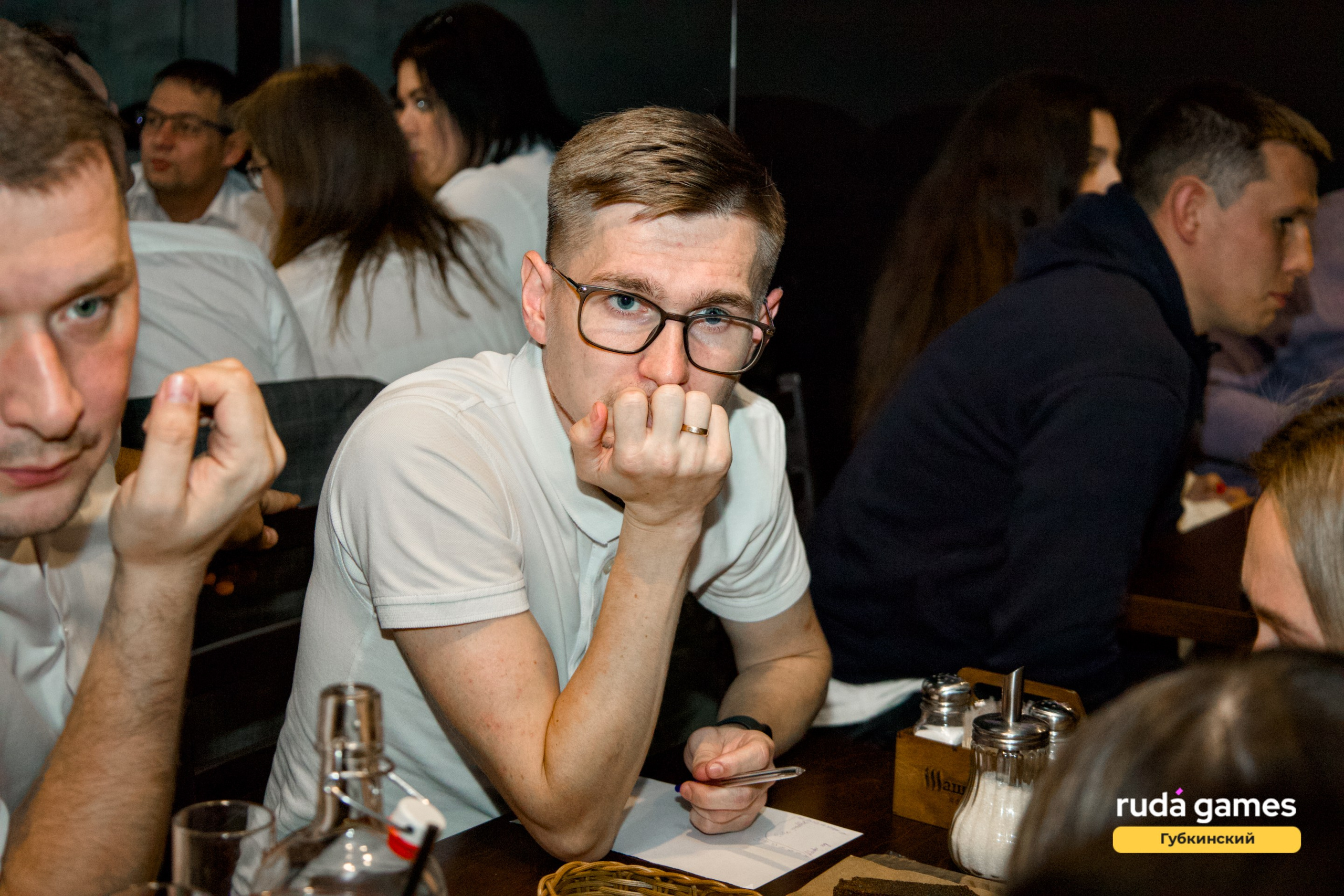 22 августа. Фотограф в Губкинском | Александра Артамонова