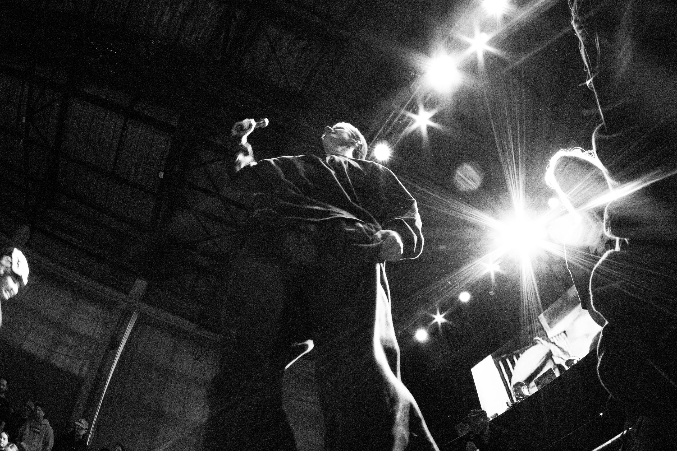 LORDS OF THE UNDERGROUND 27/10/25 (@youlovebu). Соня бу тебя сфоткала