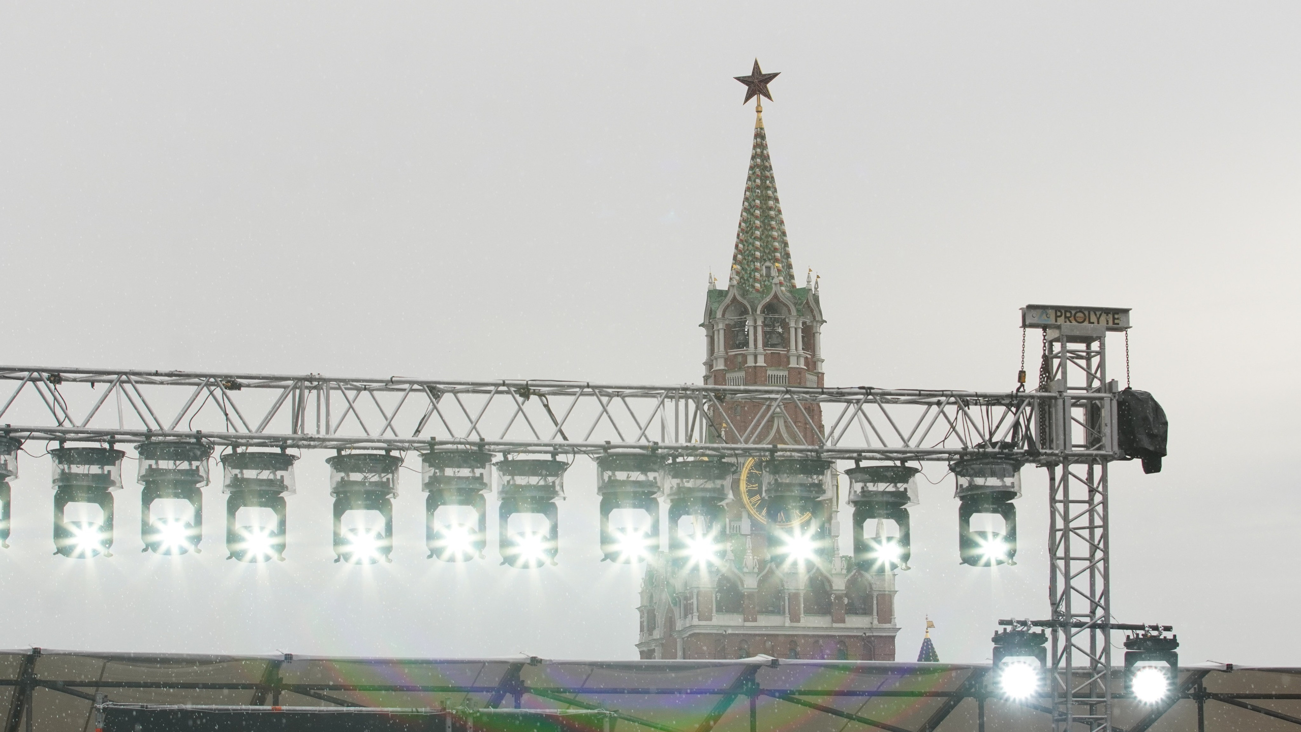 Книжный фестиваль на Красной Площади. Фотограф в Москве — Георгий Чернышов