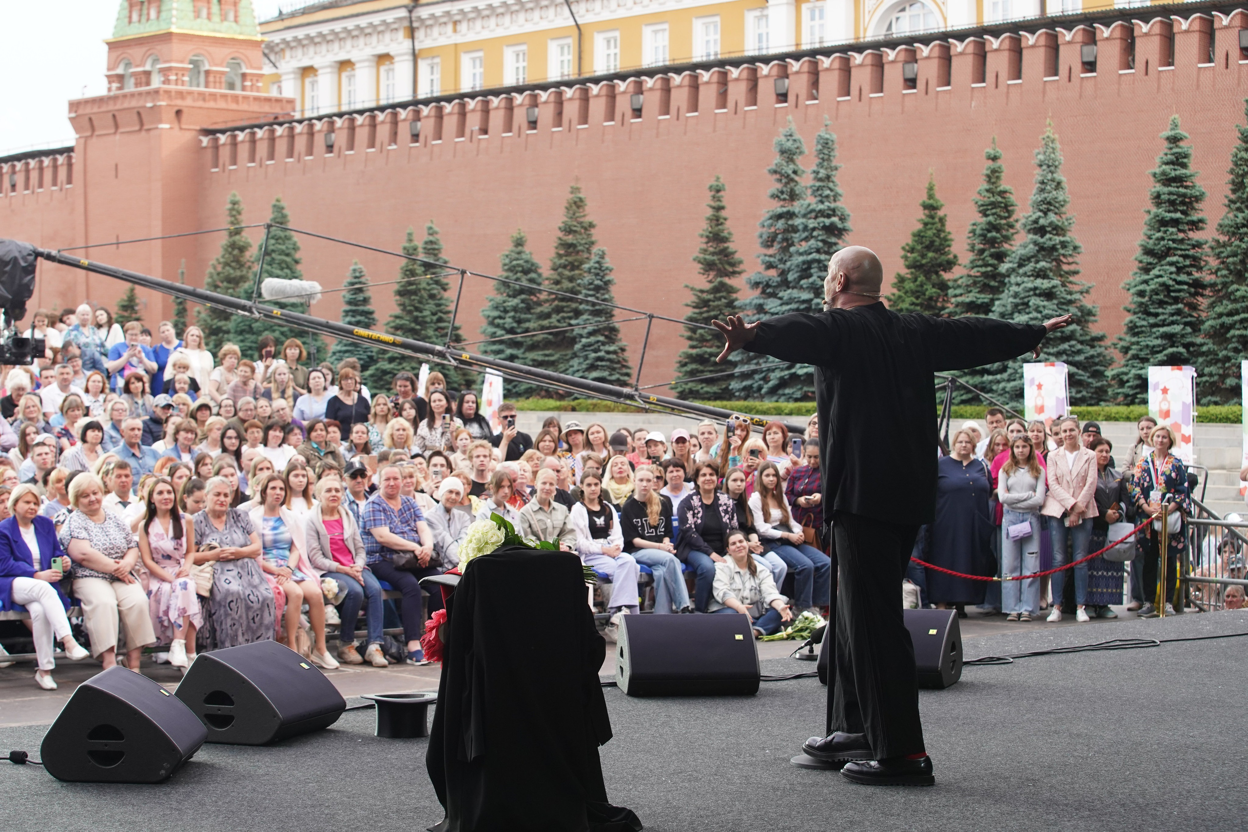 Книжный фестиваль на Красной Площади. Фотограф в Москве — Георгий Чернышов