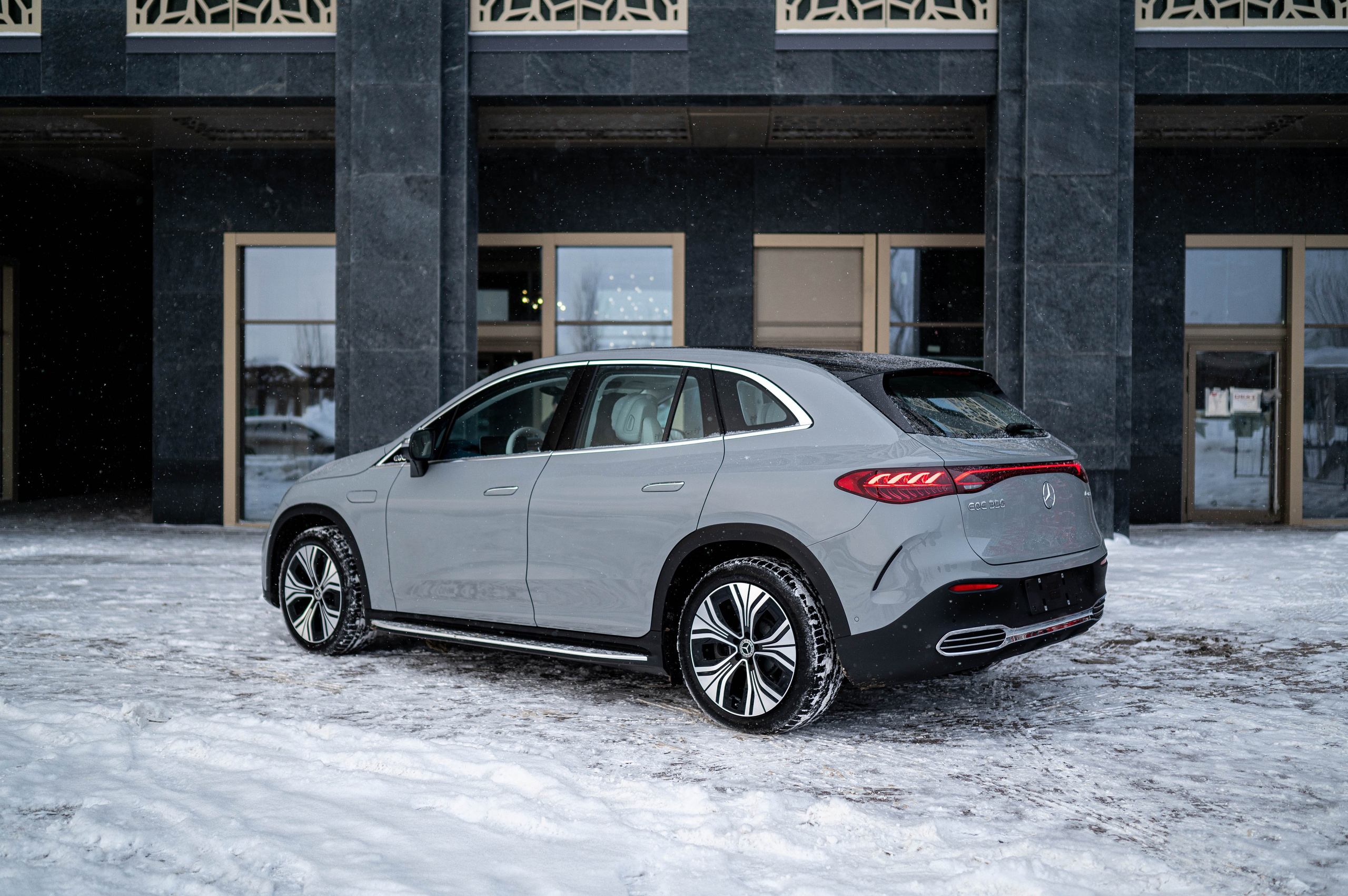 Mercedes-Benz EQE. Автомобильный фотограф в Москве — Сидоров Дмитрий