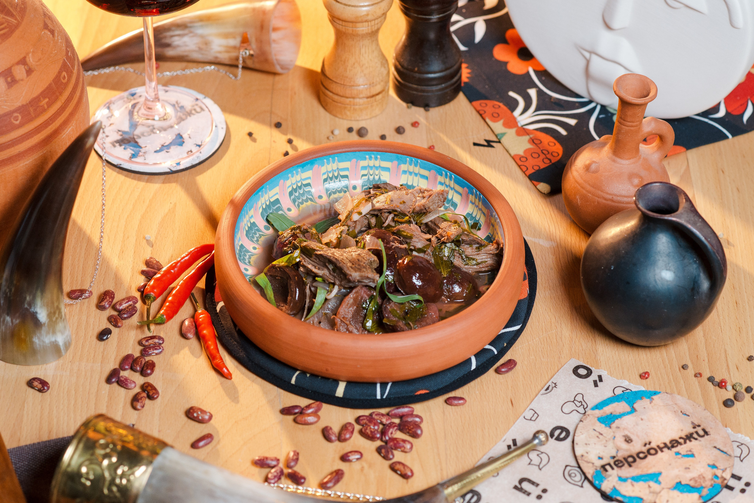 Персонажи. Главная