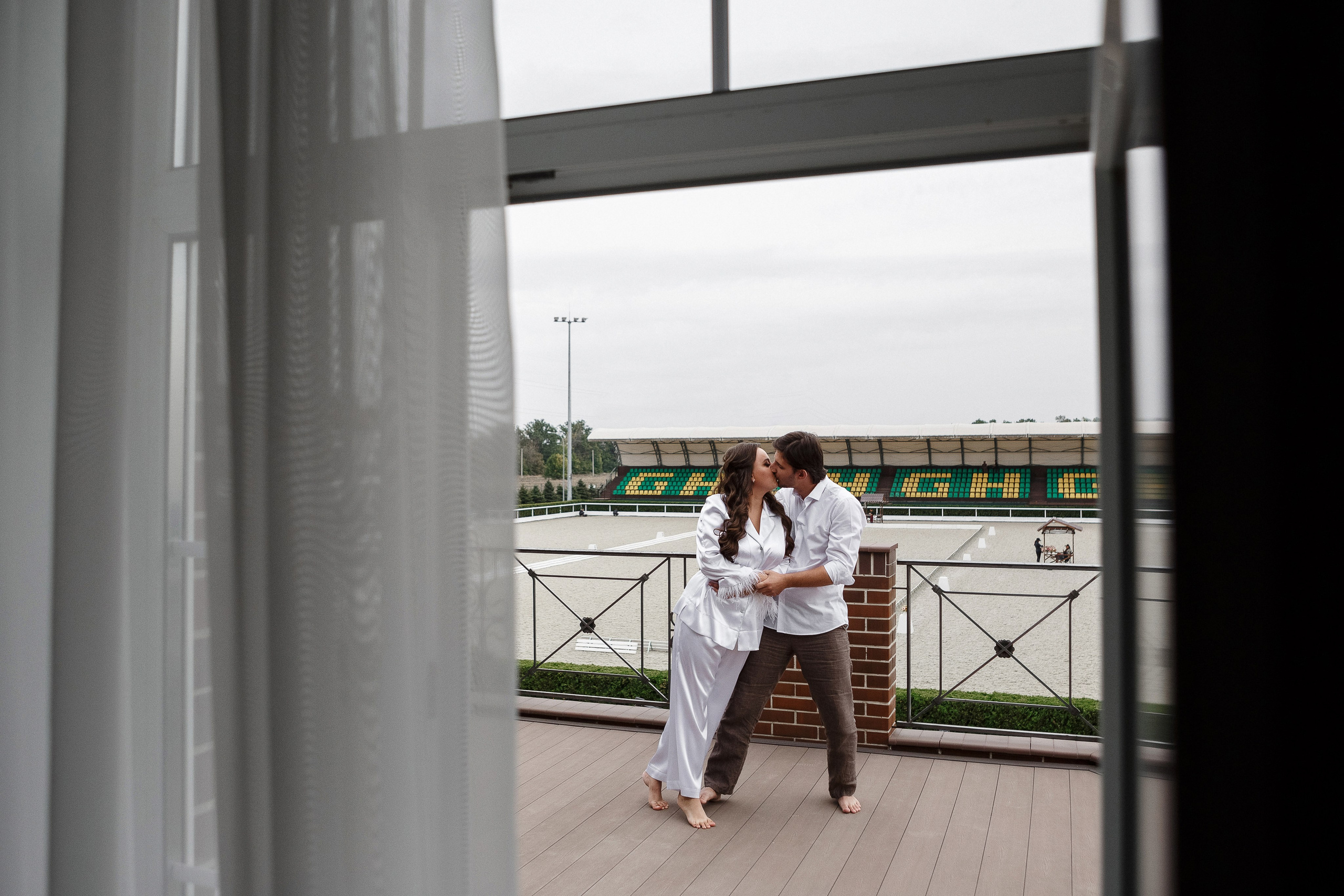 Идиллия в природе: Волшебство отдыха в загородном клубе 'Golden Horse'. Свадебный и семейный фотограф в Таганроге Бакарюк Антон