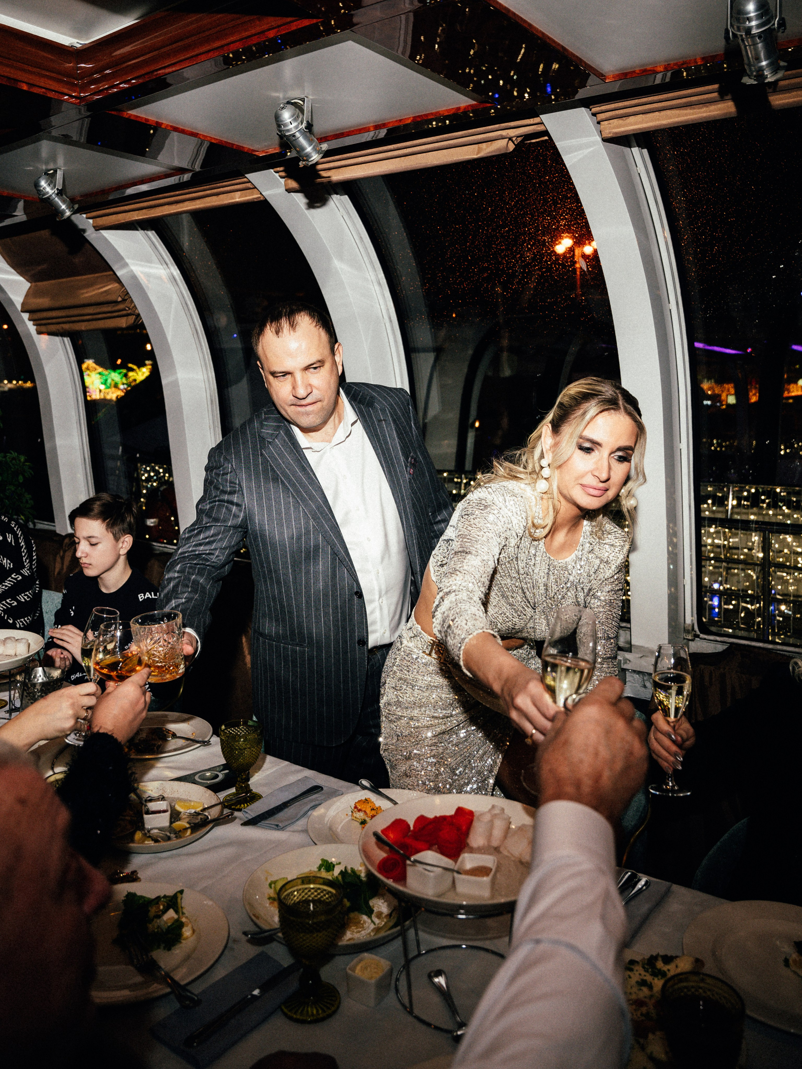 Корпоратив Erwin Река. Портретный и репортажный фотограф