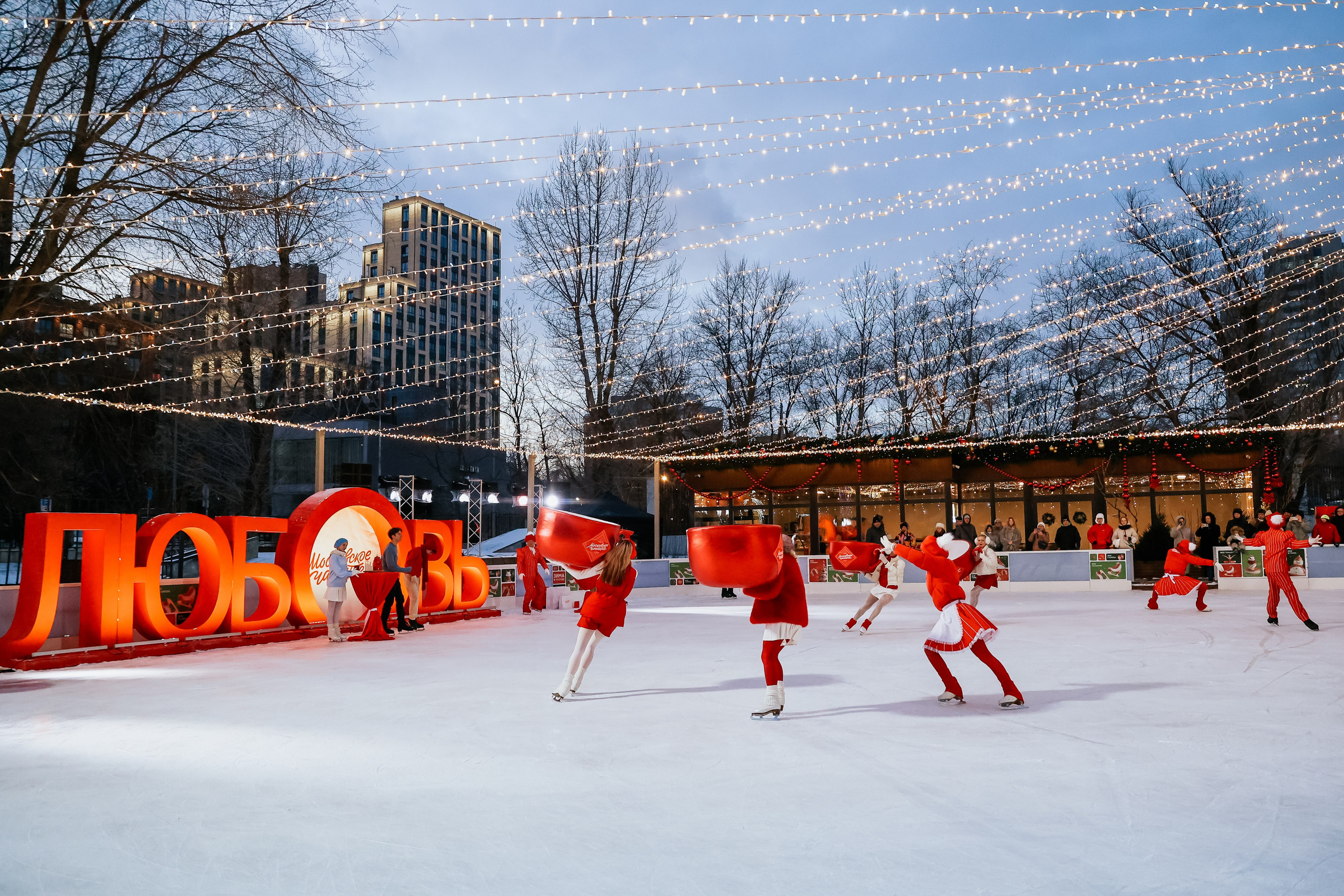 Ледовое шоу Сити каток Московское Чаепитие. Фотограф и видеограф Анна Домашенко