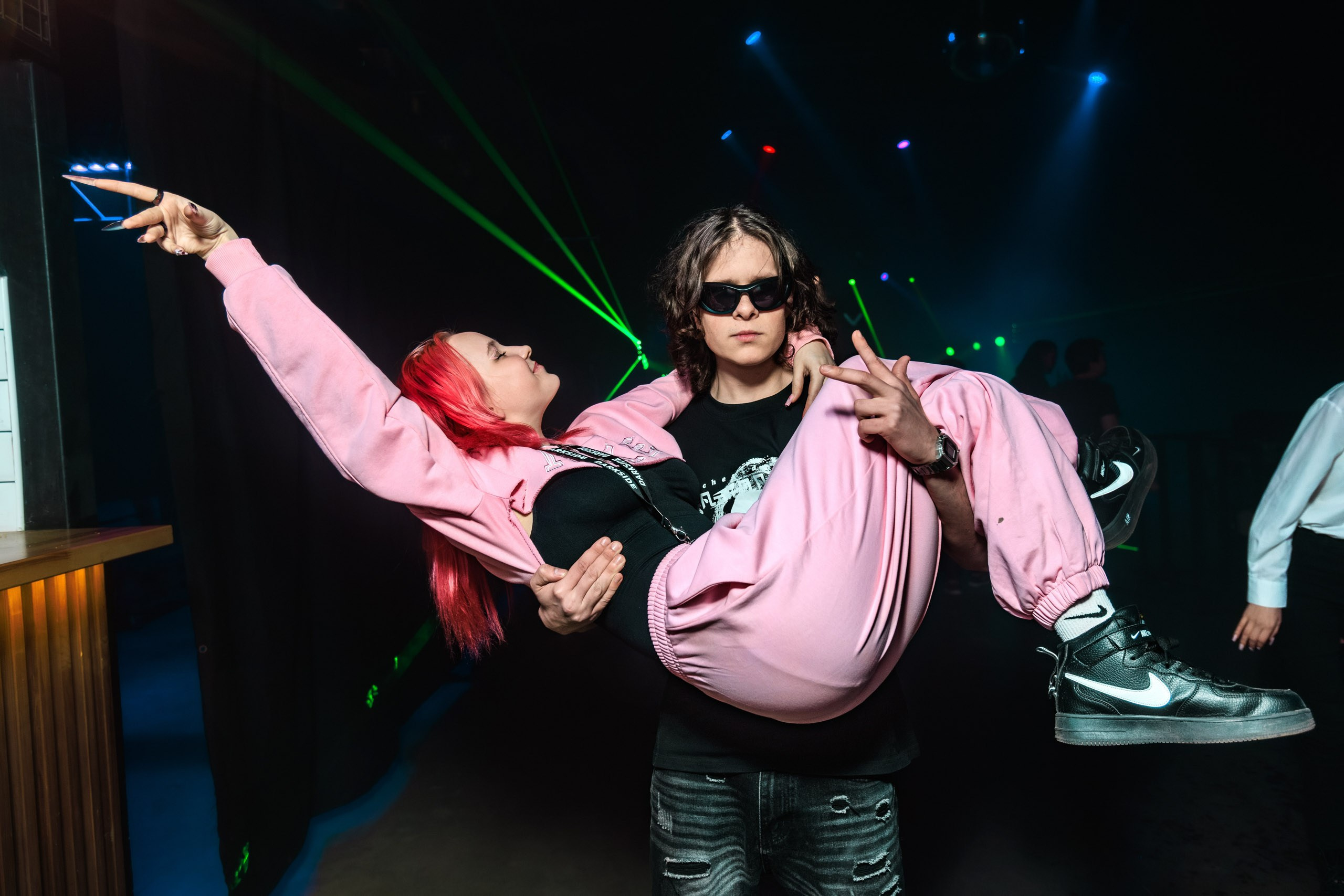 Hot girls club. Репортажный фотограф Екатеринбург | Яркий, качественный репортаж | Концерты, клубы, репортаж, праздники, корпоративы