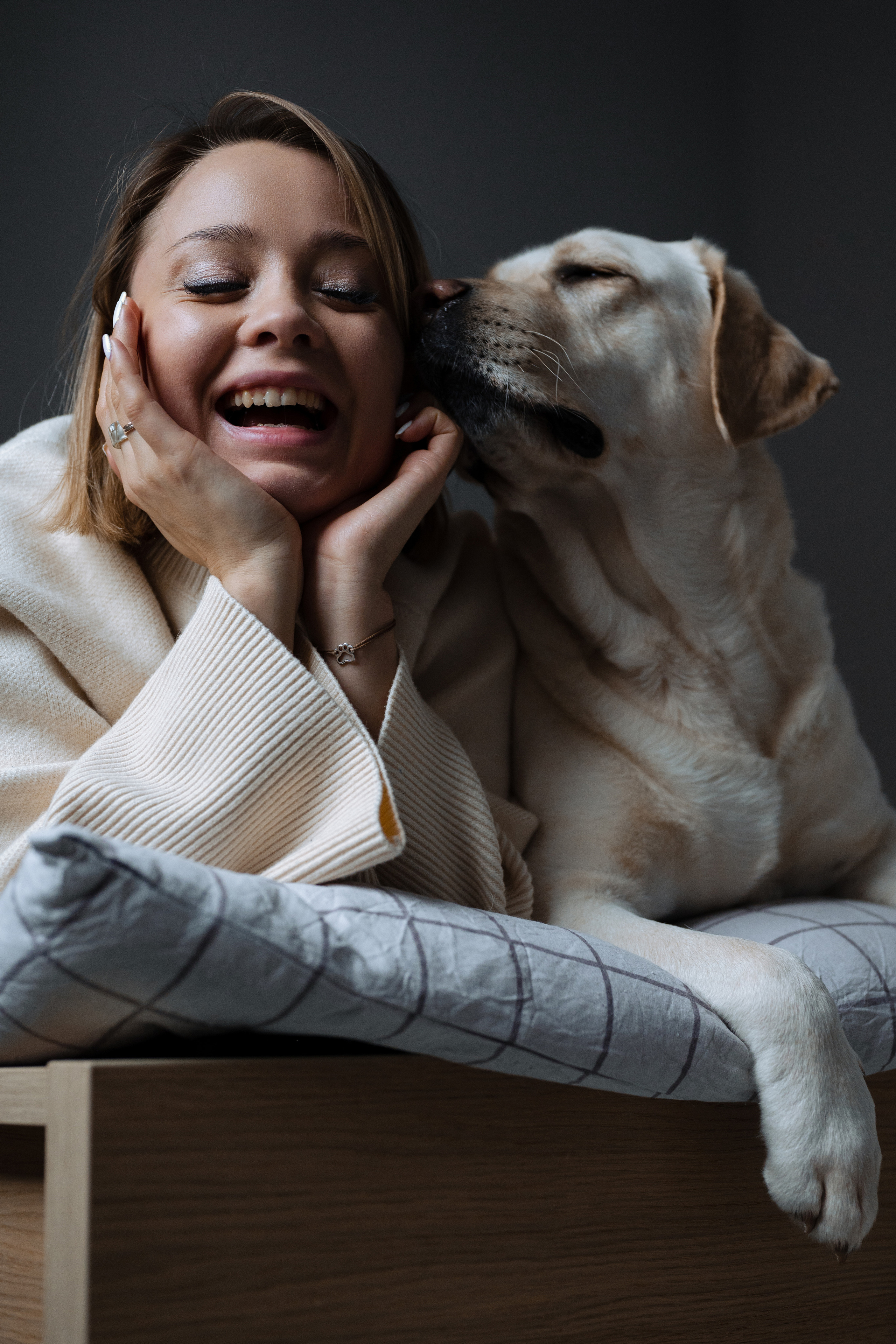 Мария и Майк, домашняя. Фотограф Красноярск Екатерина Карпеза