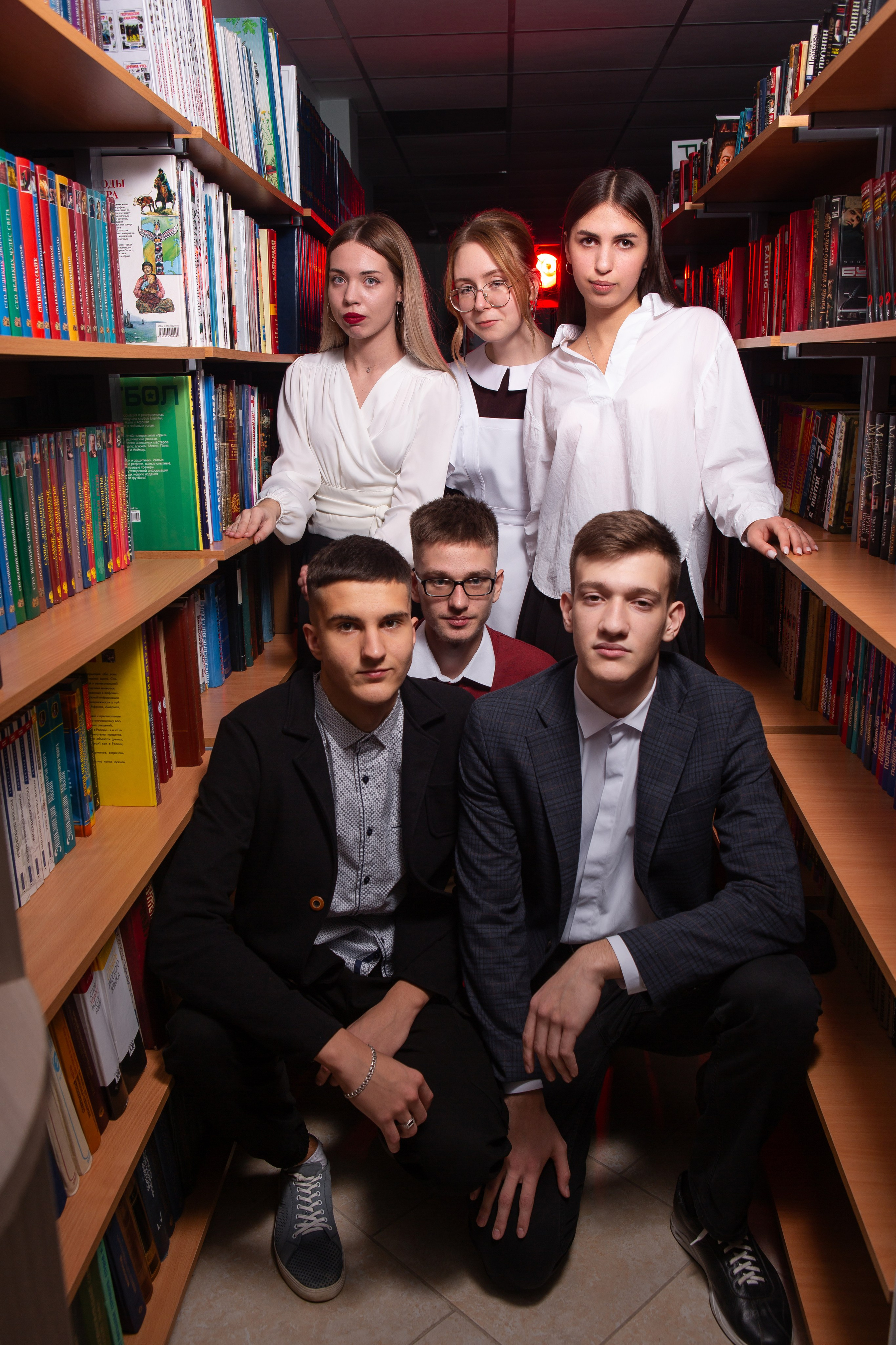 Съемка в библиотеке для 11 класса #1. Профессиональный фотограф в Мценске и Орловской области