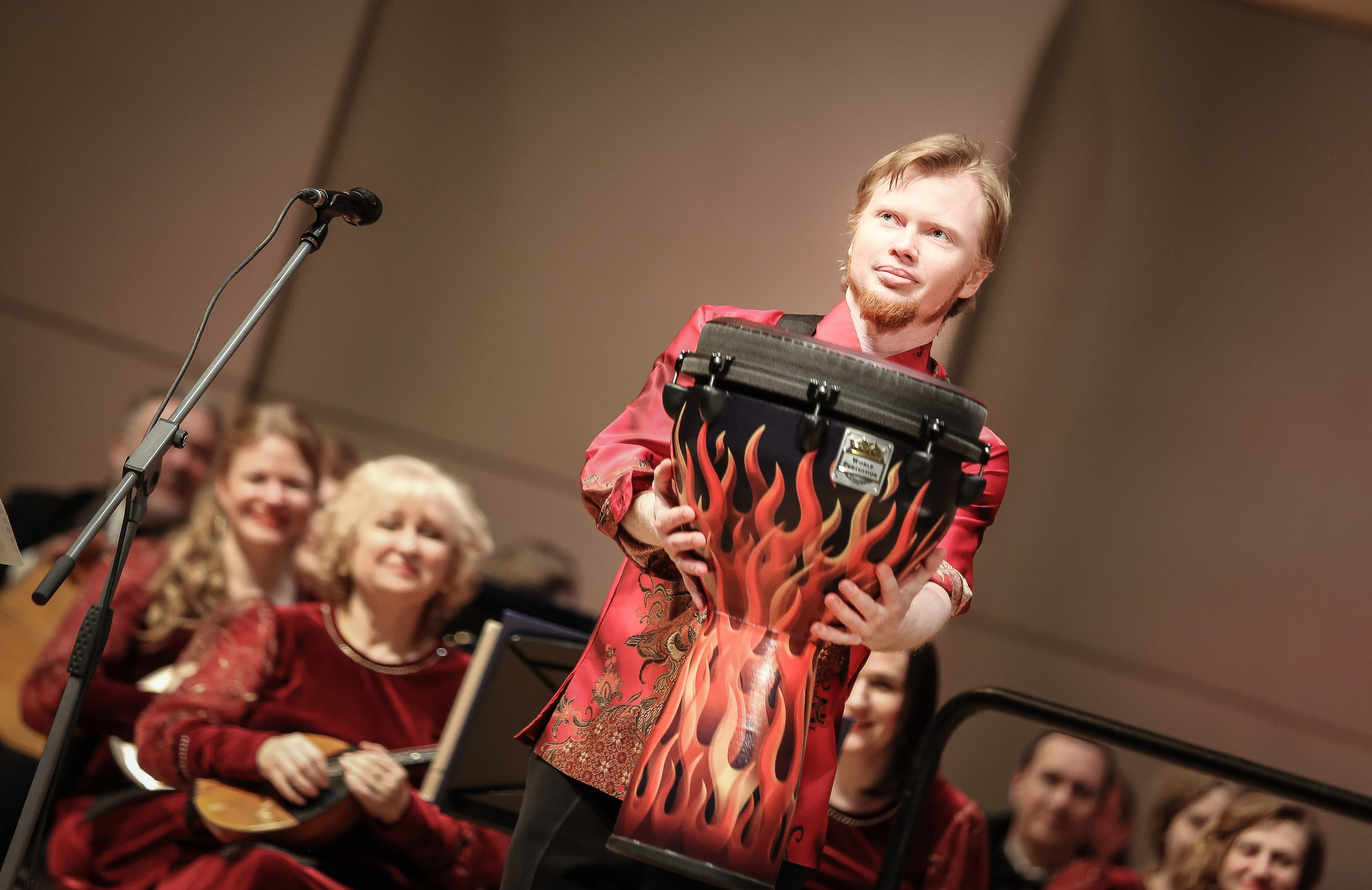 Концерт «Один виток вокруг планеты» ко Дню космонавтики. Дарья Письменюк / Darya Leitstern — фотограф, музыкант, журналист, путешественник