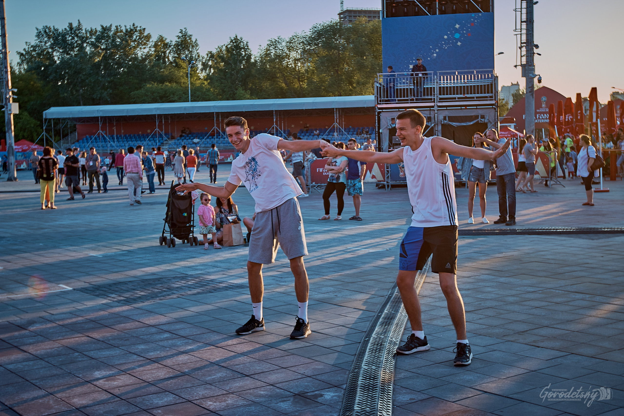 Fifa Fan Fest 30 июня-01 июля 2018. Профессиональный фотограф в Екатеринбурге Юра Сахар