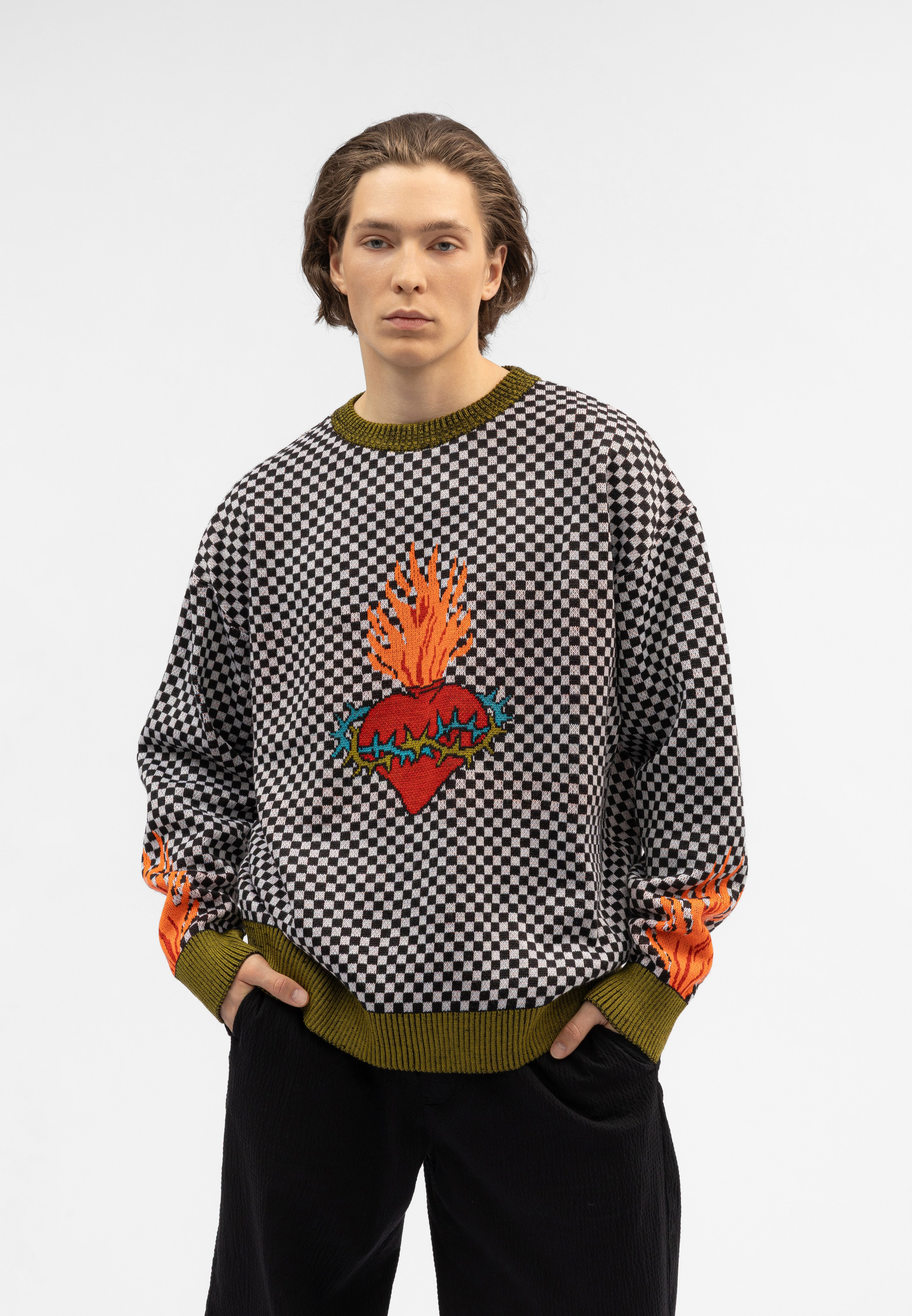 Кейс: Фотосъемка свитеров «Behind the scenes» для Lamoda в СПб