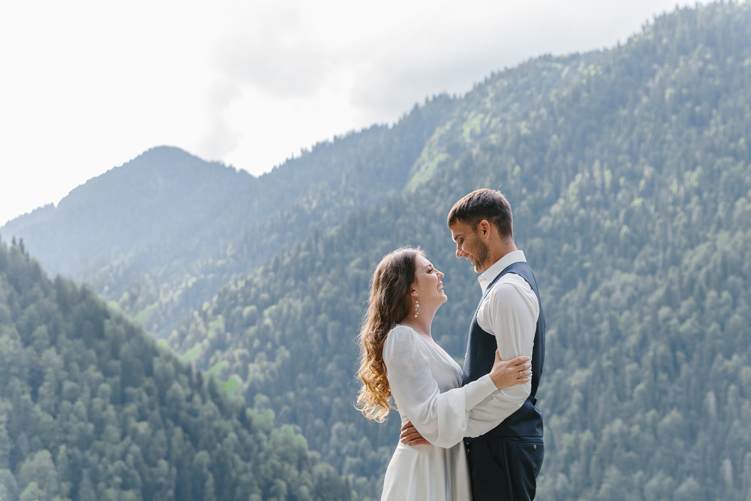 Профессиональный свадебный фотограф в Сочи для вашего идеального дня. Свадебный фотограф в Абхазии, Сухум, Гагра, Сочи
