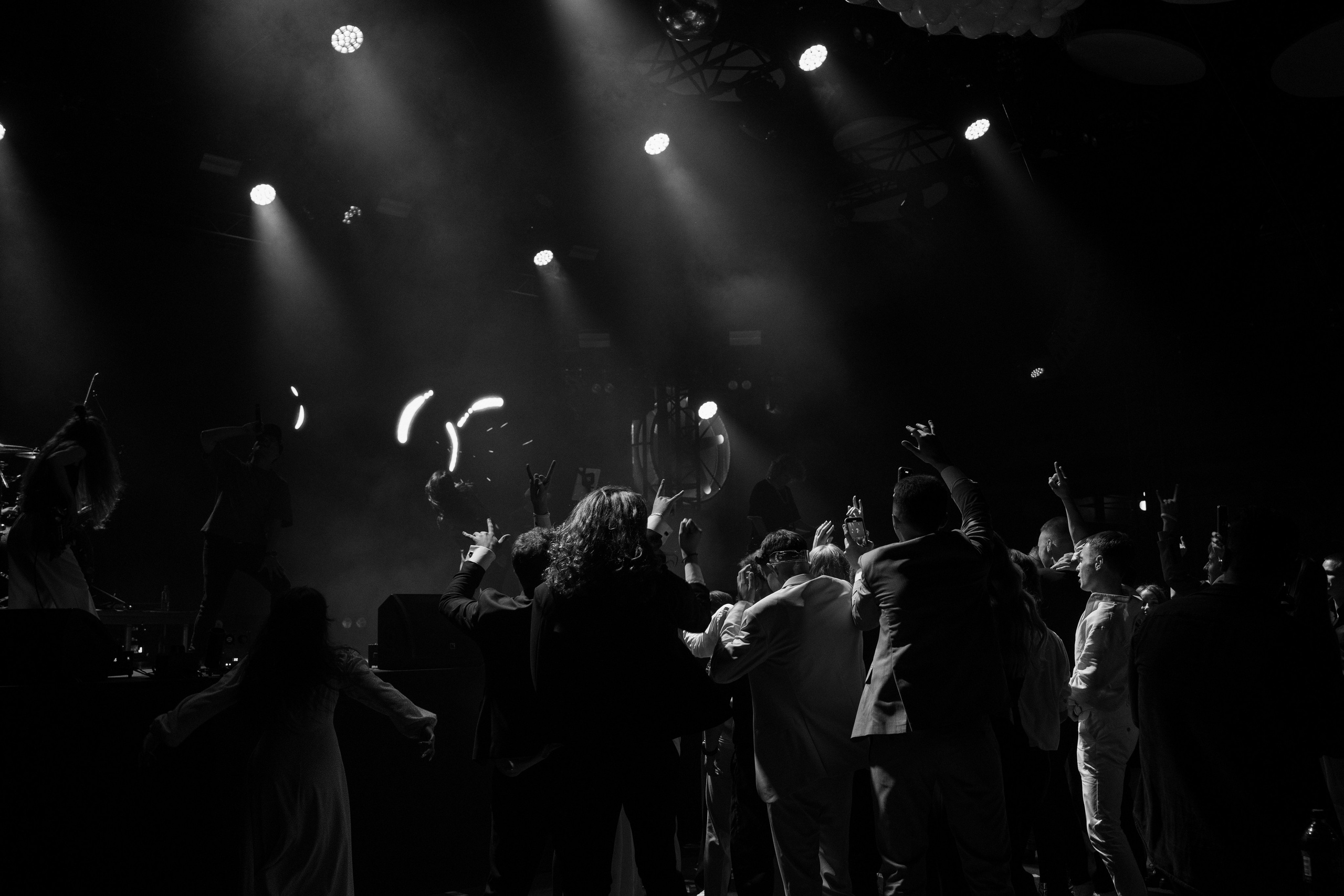 Выпускной Гимназия 7. Свадебный и репортажный фотограф Элина Козырьянова