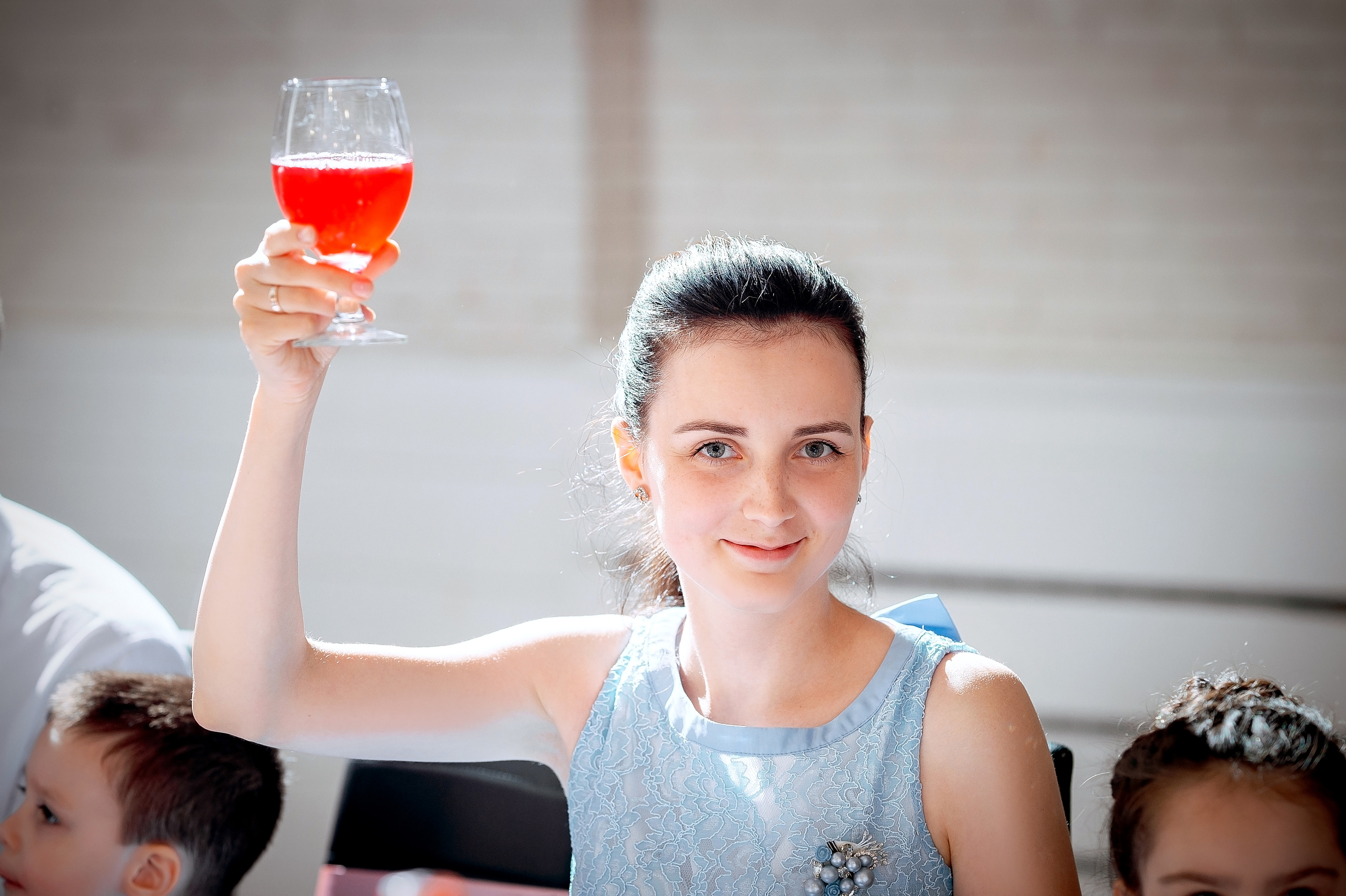 Летняя свадьба на ВДНХ. Свадебный и семейный фотограф Виктория Носачёва. Щелково, Москва и МО