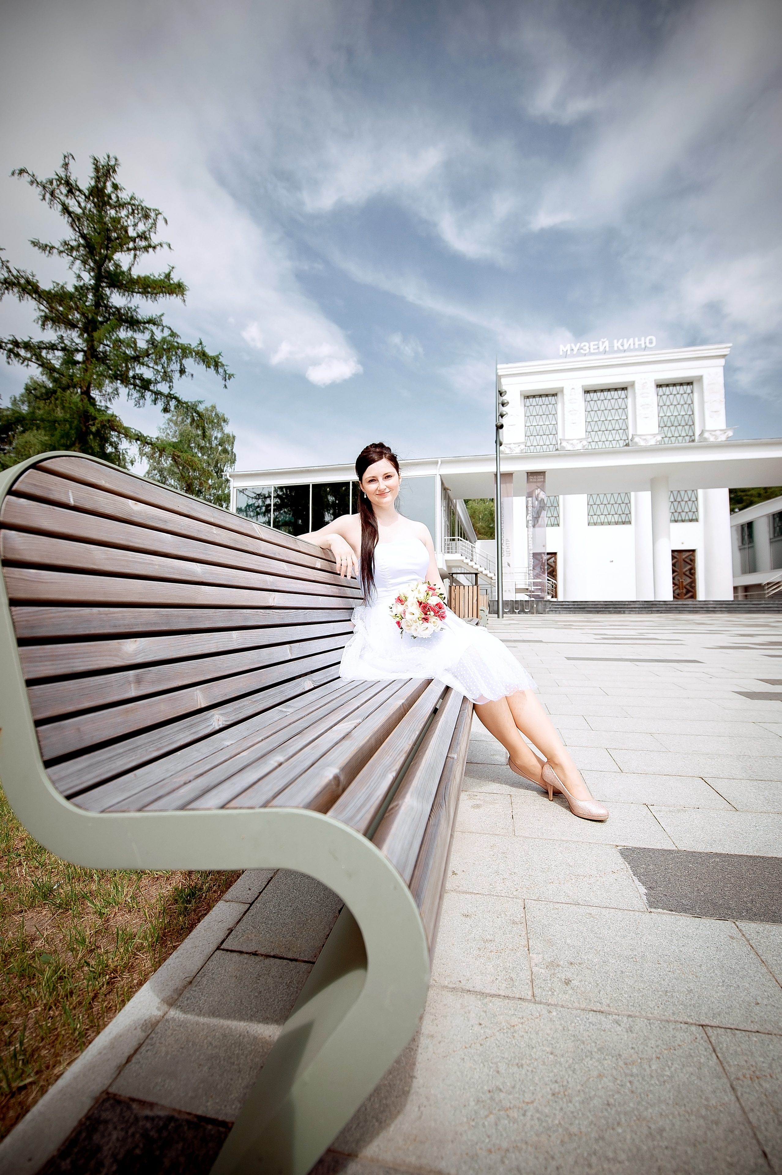 Летняя свадьба на ВДНХ. Свадебный и семейный фотограф Виктория Носачёва. Щелково, Москва и МО