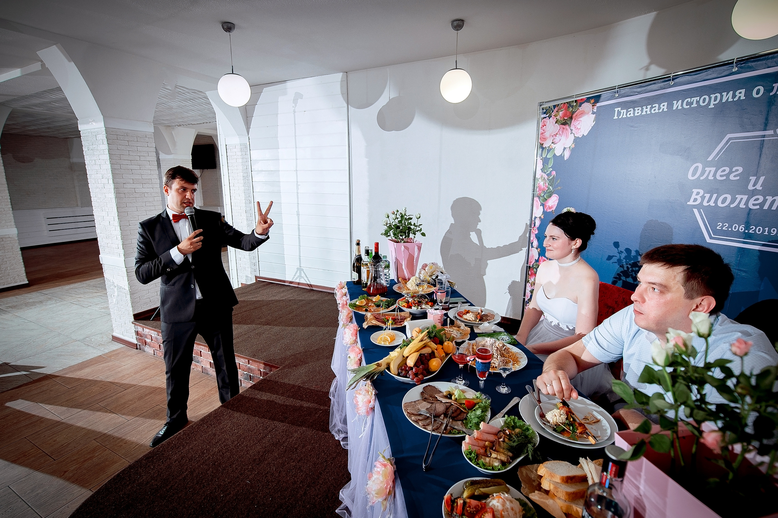 Летняя свадьба на ВДНХ. Свадебный и семейный фотограф Виктория Носачёва. Щелково, Москва и МО