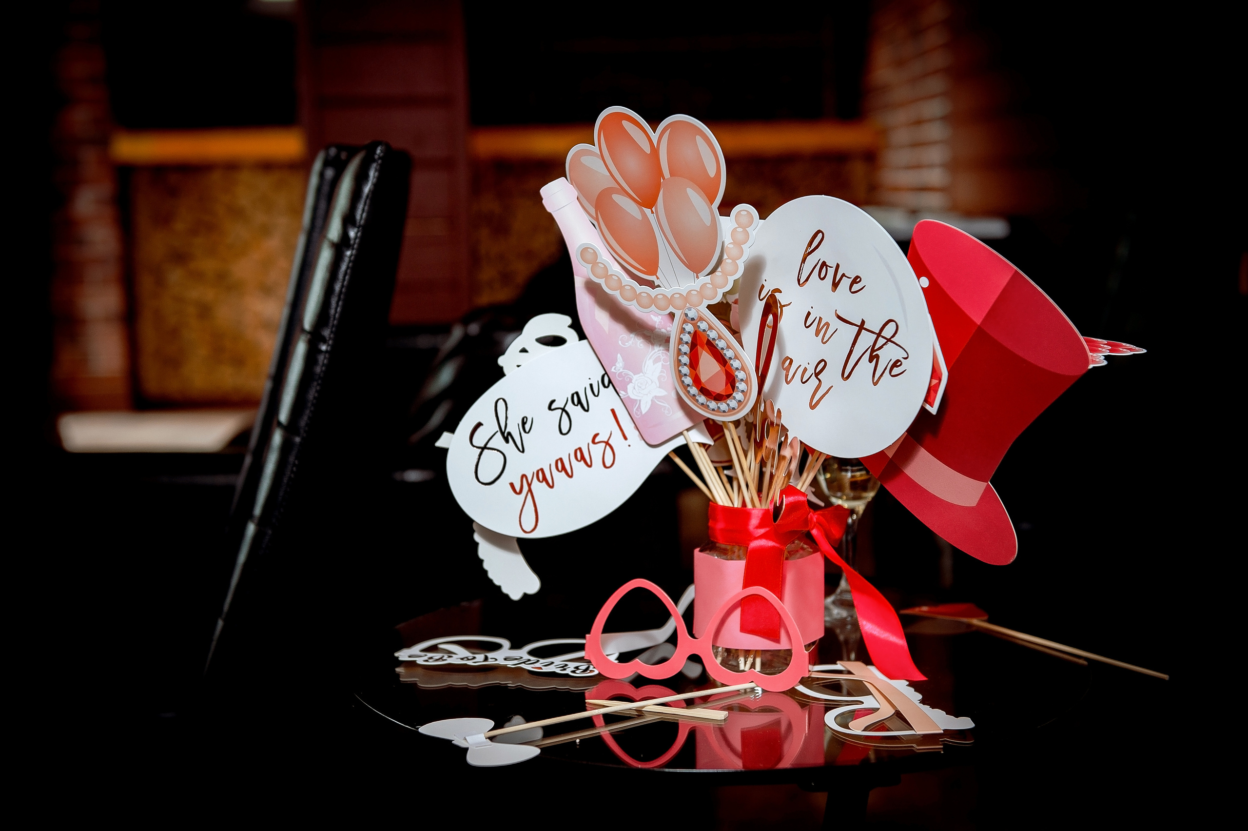 Летняя свадьба на ВДНХ. Свадебный и семейный фотограф Виктория Носачёва. Щелково, Москва и МО