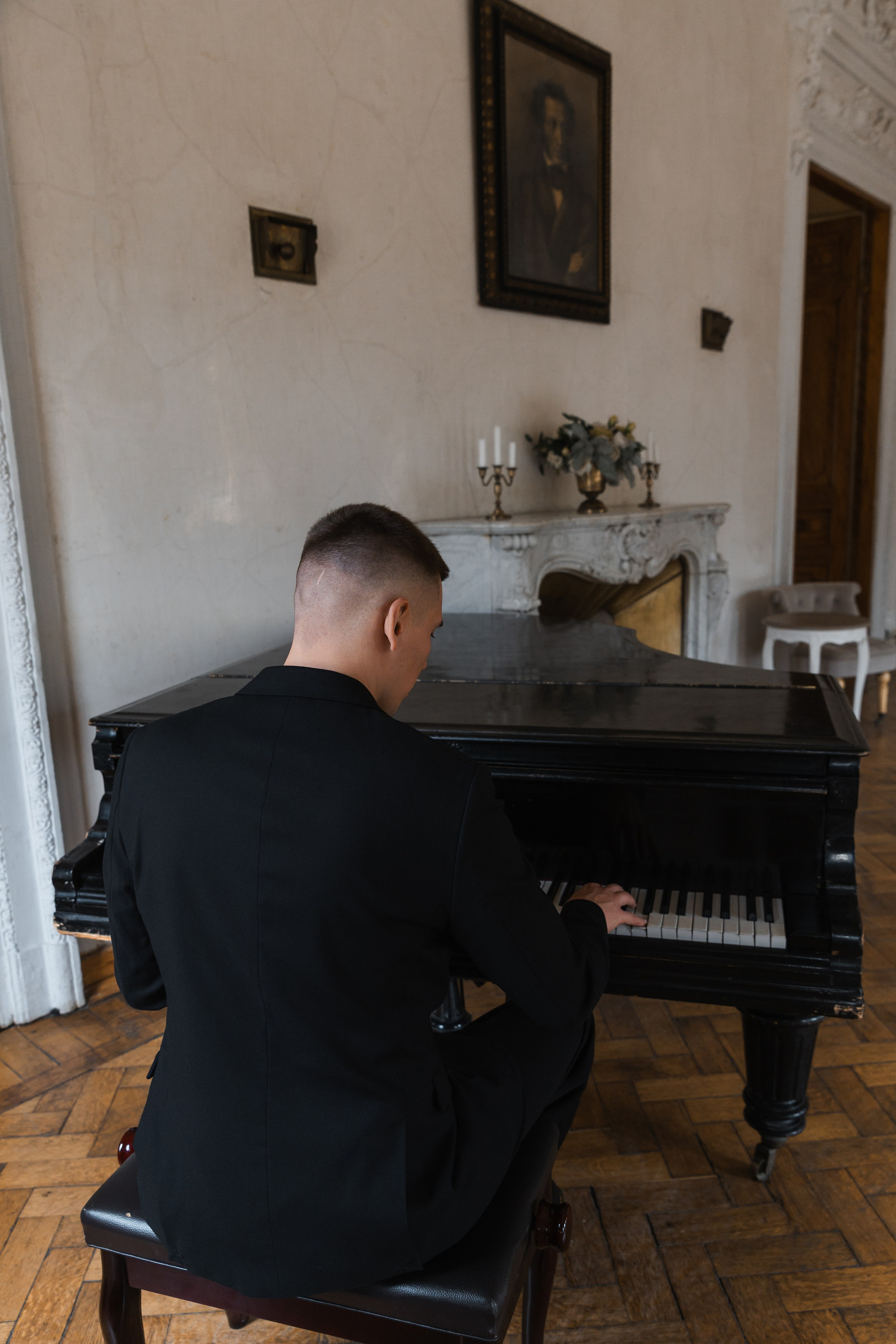 Даниил и Анастасия. Свадебная фотосессия в Библиотеке-читальне им. А. С. Пушкина. Фотограф и видеограф Анна Домашенко