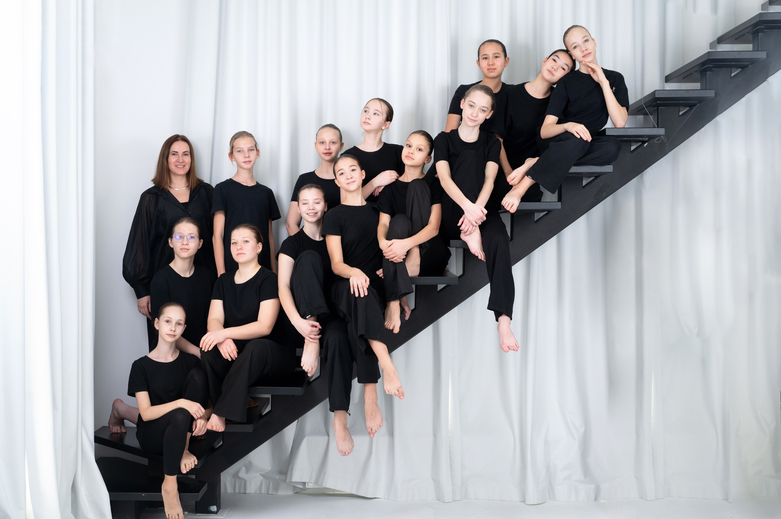 Выпускной альбом хореографичесского коллектива «Пилигрим». Фотограф новорожденных, семейный детский в Тюмени Татьяна Морозова