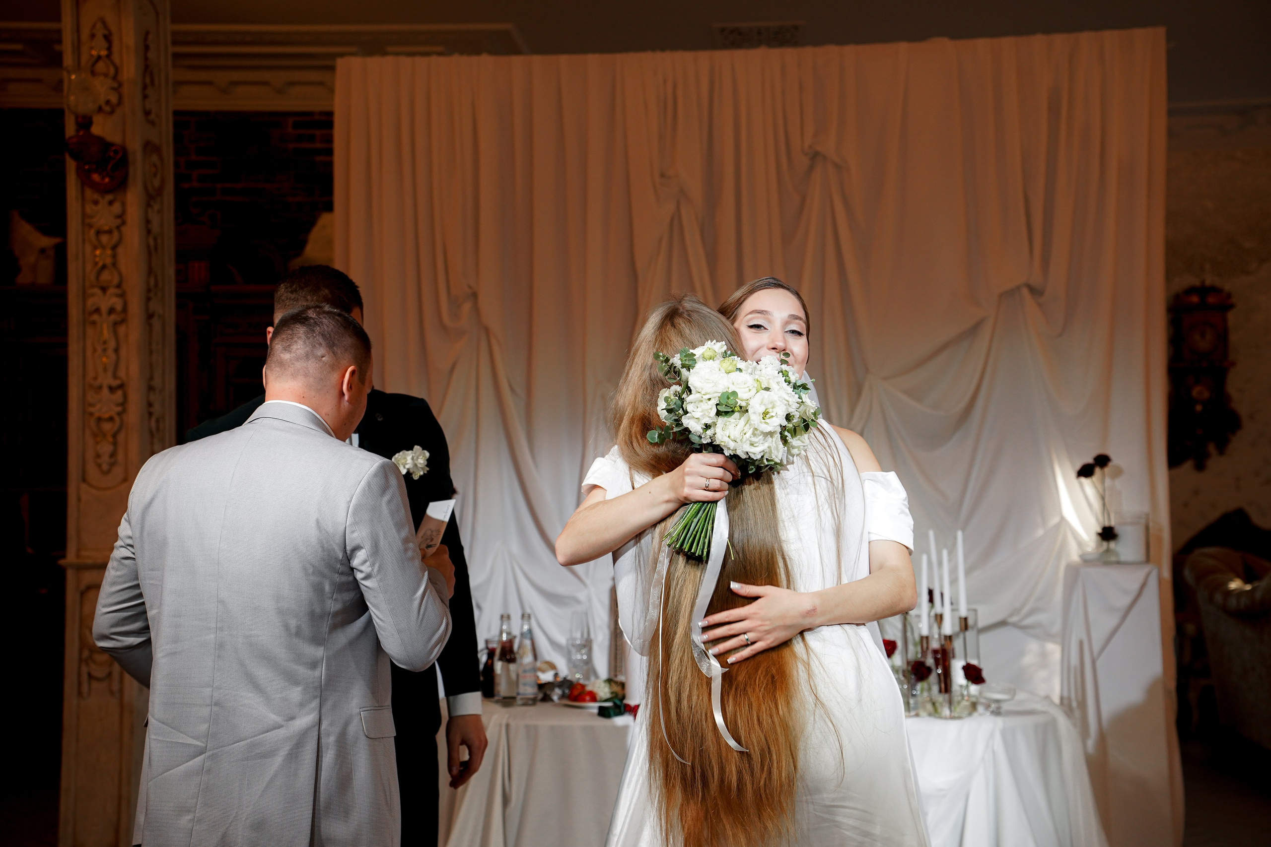 Банкет в Атаманской усадьбе. Свадебный фотограф в Ростове-на-Дону. Таинство Крещения и Венчания, семейные фотосессии. Алёна Чёботова
