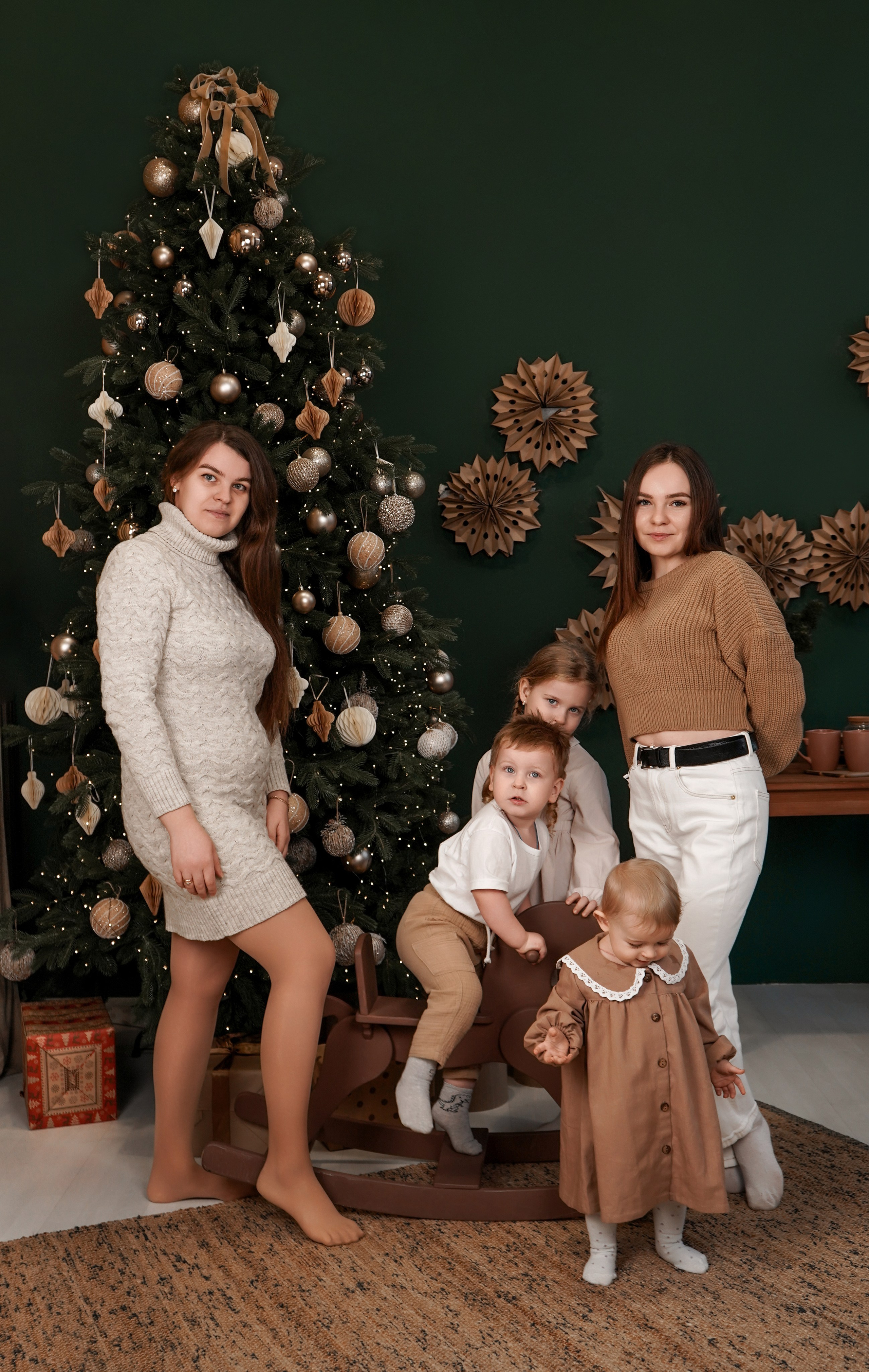 Новогодняя фотосессия. Свадебный фотограф в Ростове-на-Дону. Таинство Крещения и Венчания, семейные фотосессии. Алёна Чёботова