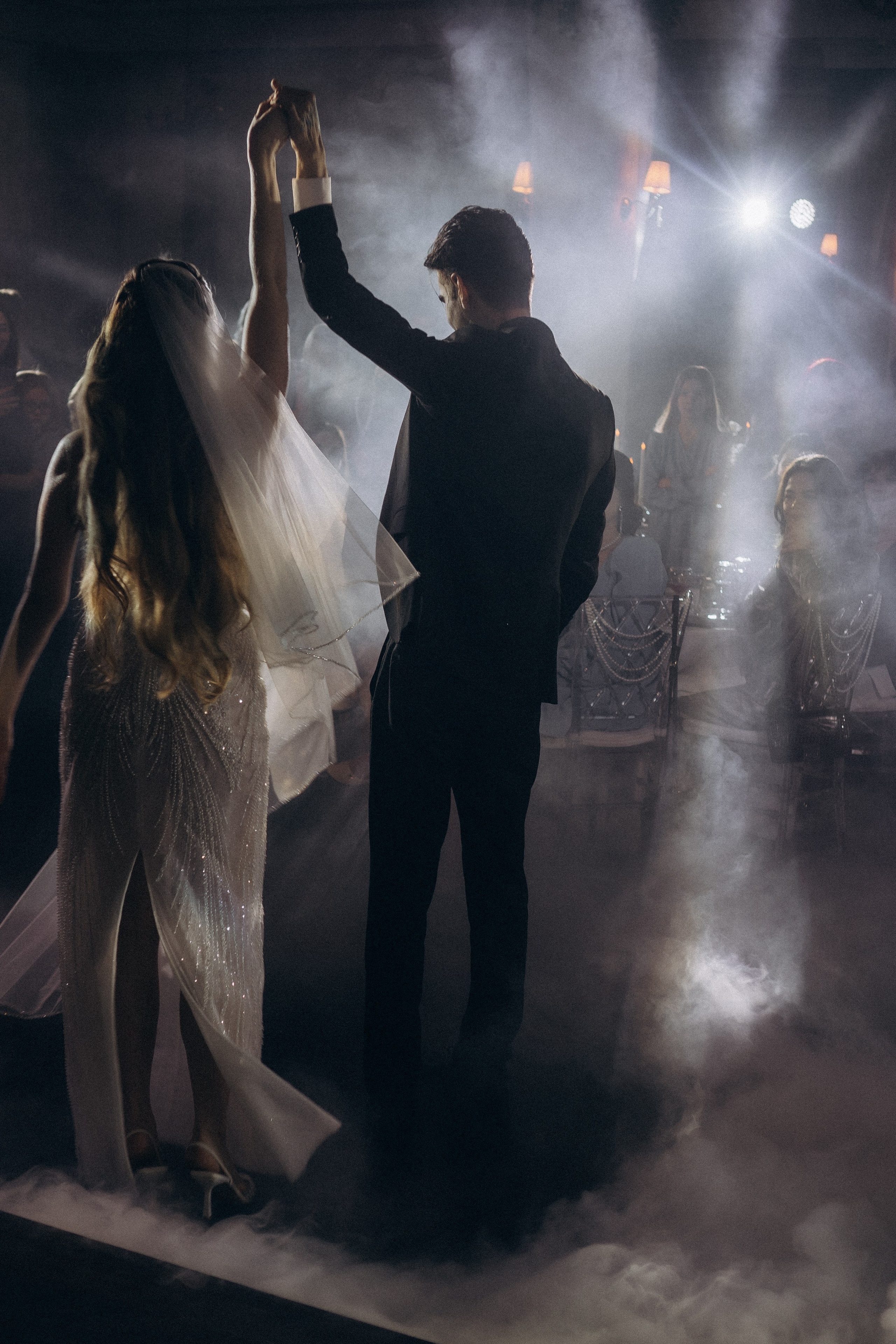 СВАДЕБНАЯ СЬЕМКА СБОРОВ В ОТЕЛЕ И ВЫЕЗД НА ЦЕРЕМОНИЮ (СНЯТО В СИБИРЕ В НИЖНЕВАРТОВСКЕ). Профессиональный фотограф, Санкт-Петербург — Виктория Богомолова