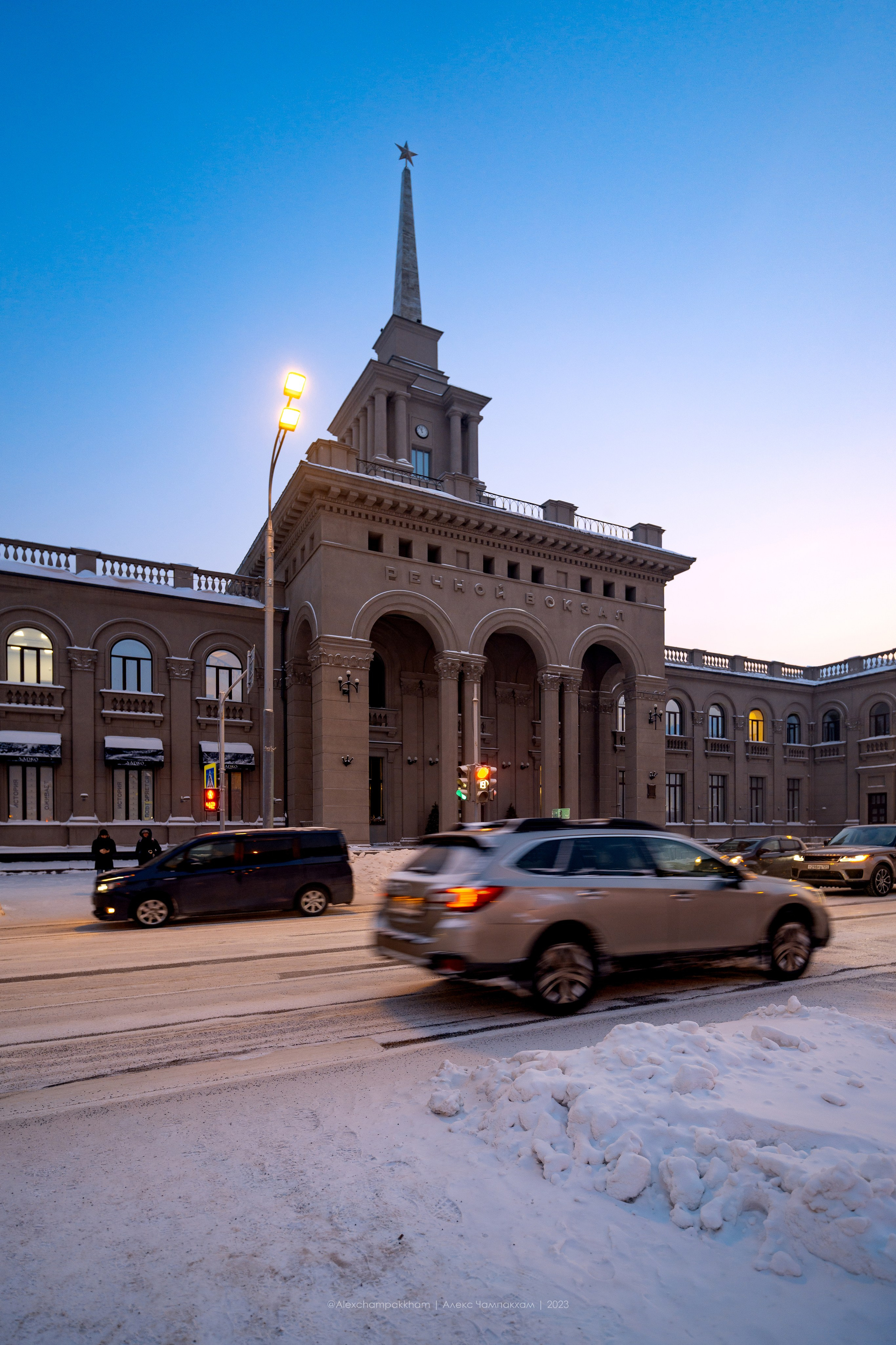 Городской пейзаж | Стрит. Репортажный фотограф Красноярск Алекс Чампакхам