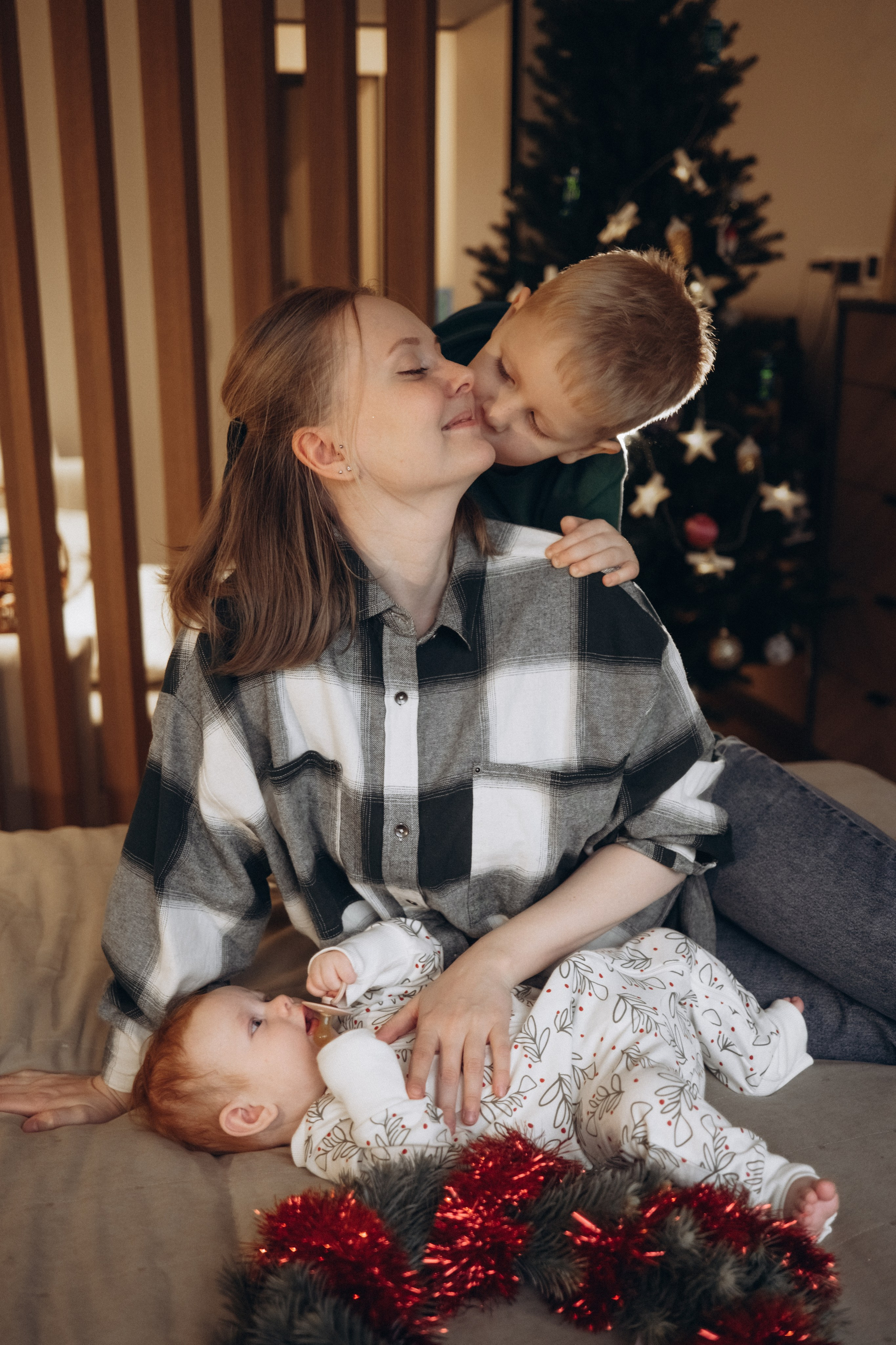 Ксения, Саша и Сеня. Семейный и детский фотограф в Санкт-Петербурге