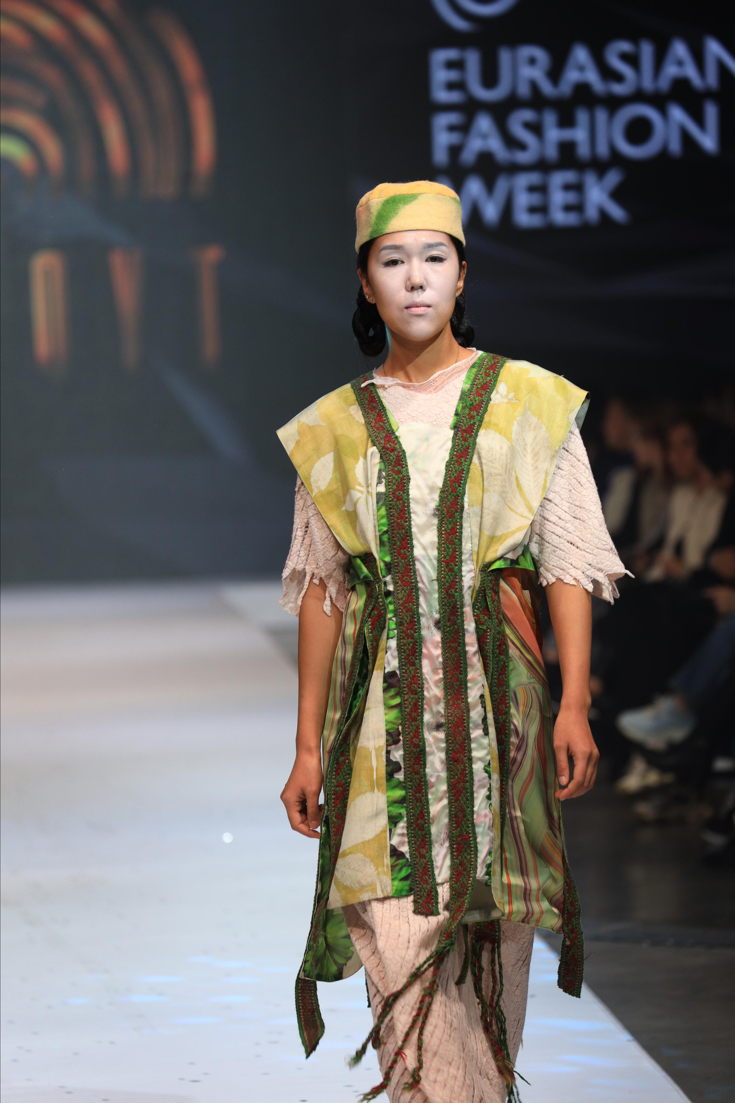 Eurasian Fashion Week 2022. Контент Фотограф в Алматы и мире Джантурина Динара