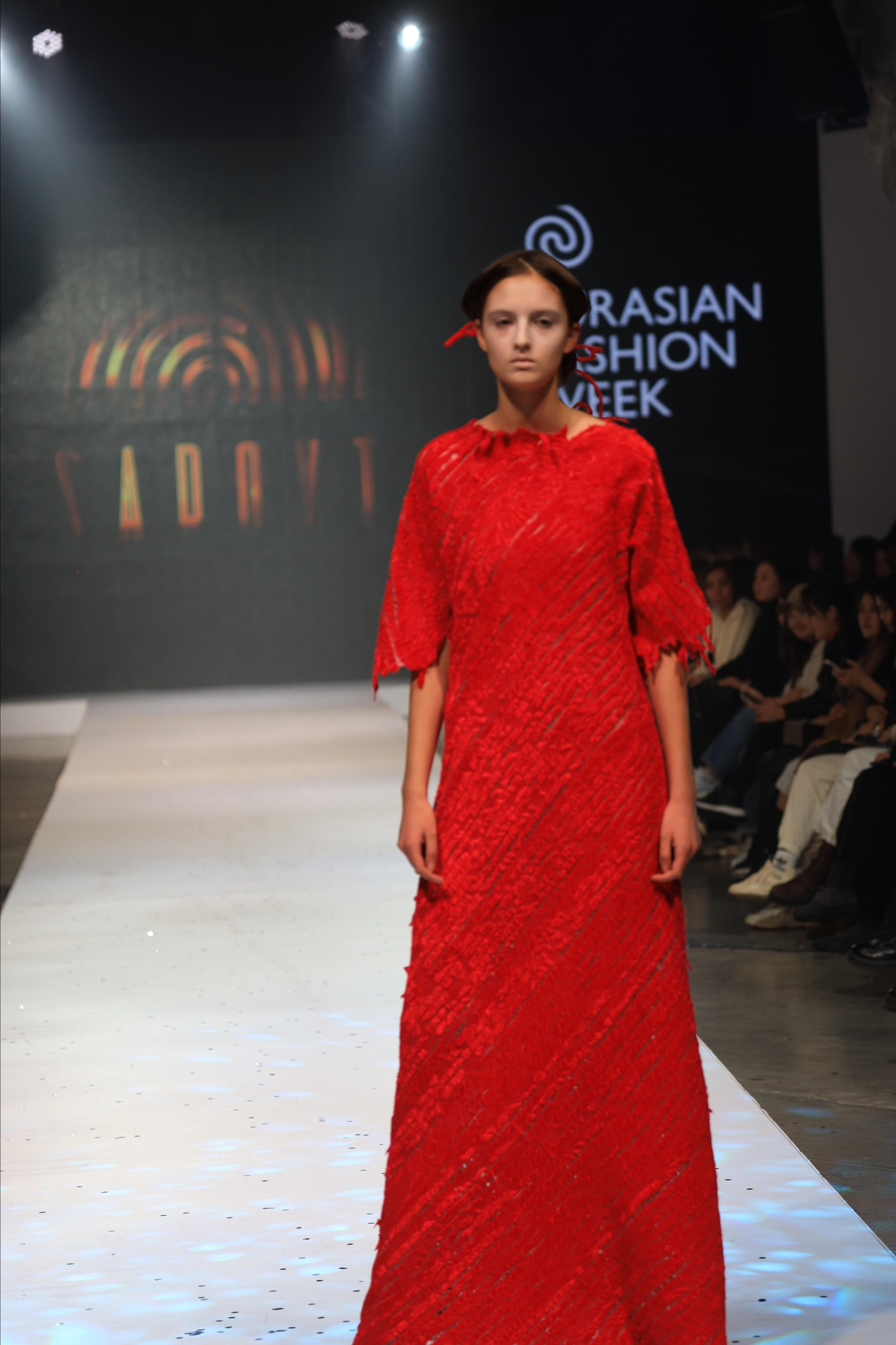 Eurasian Fashion Week 2022. Контент Фотограф в Алматы и мире Джантурина Динара