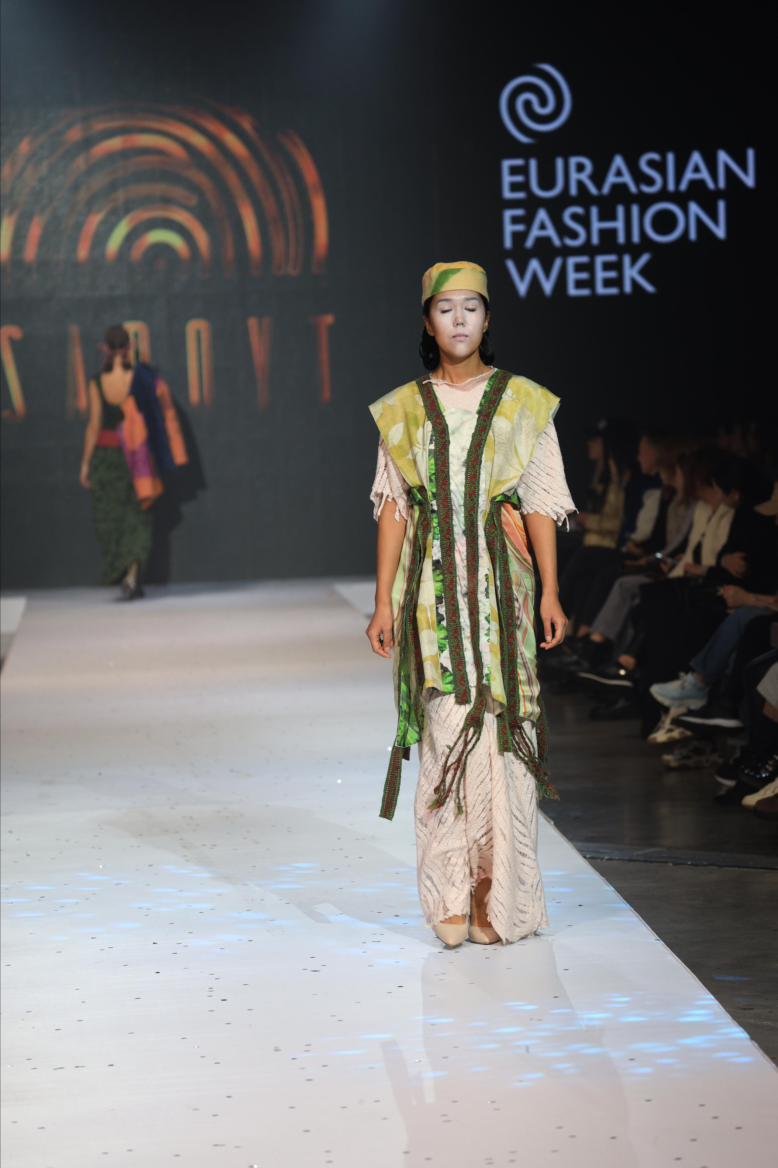 Eurasian Fashion Week 2022. Контент Фотограф в Алматы и мире Джантурина Динара