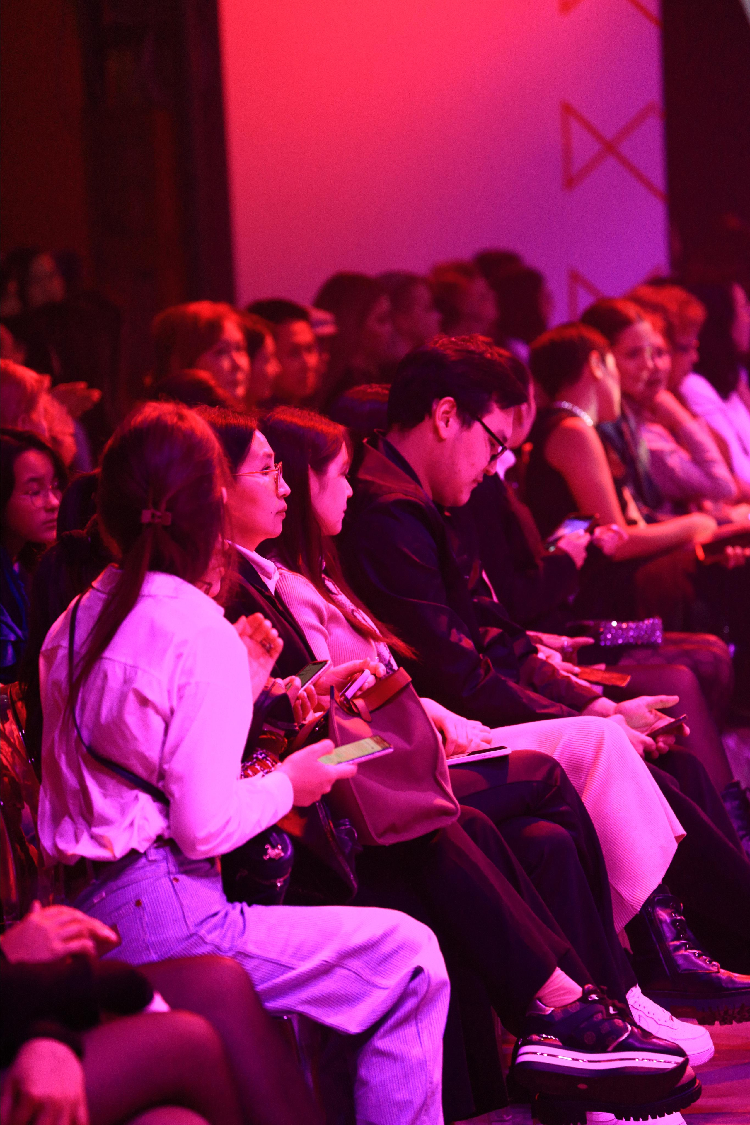 Eurasian Fashion Week 2022. Контент Фотограф в Алматы и мире Джантурина Динара