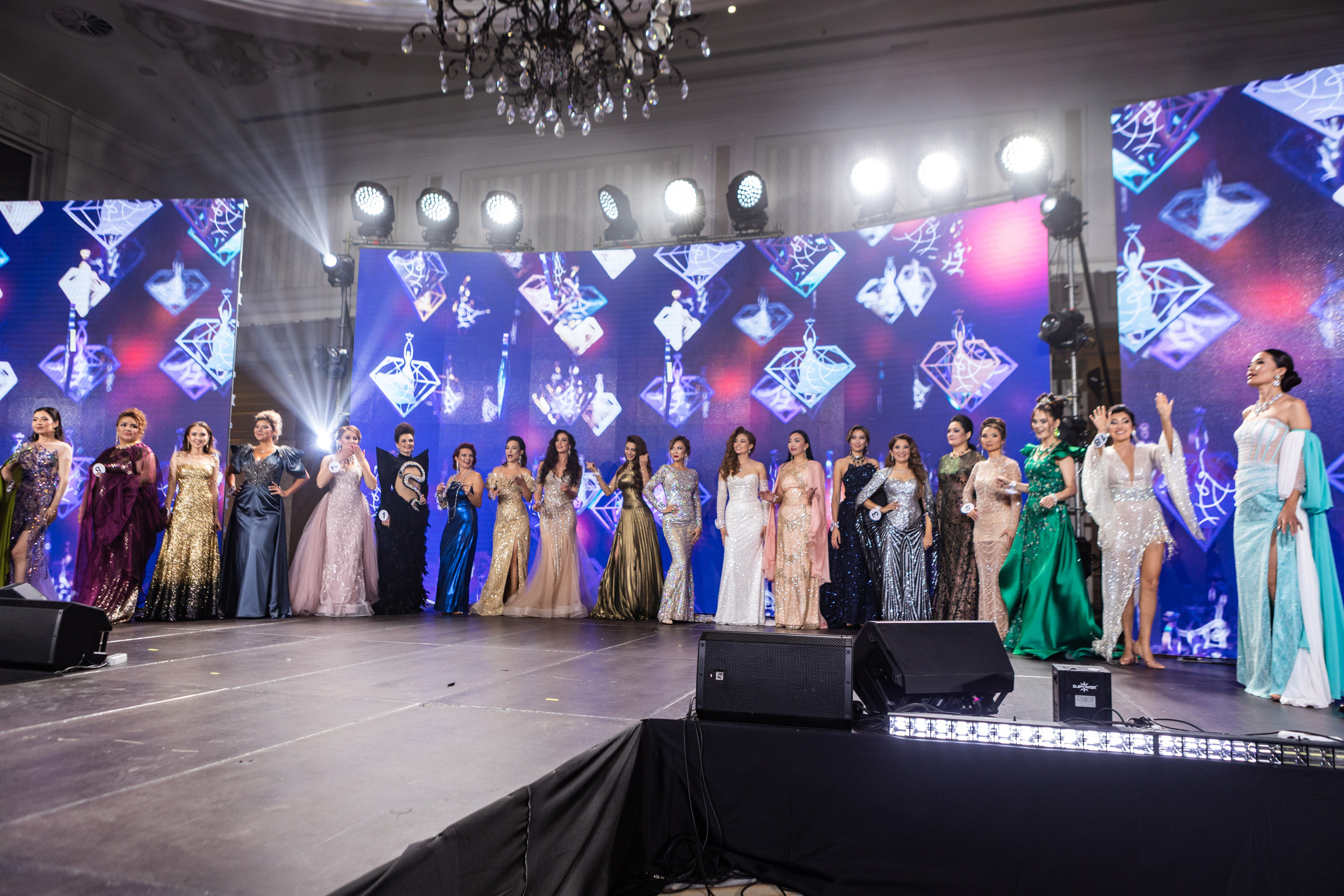 MrsGlobe Kazakhstan 2022. Контент Фотограф в Алматы и мире Джантурина Динара