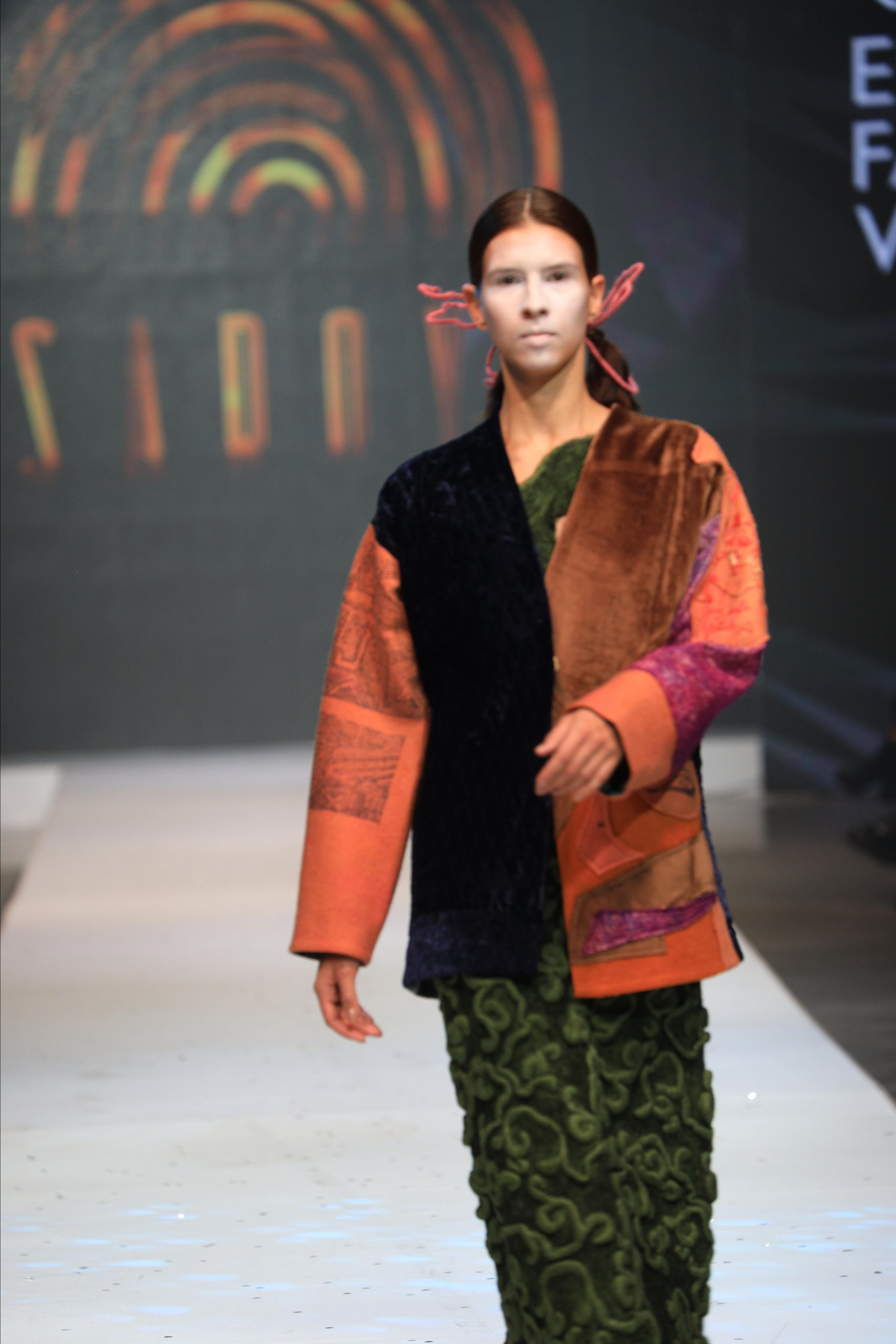 Eurasian Fashion Week 2022. Контент Фотограф в Алматы и мире Джантурина Динара