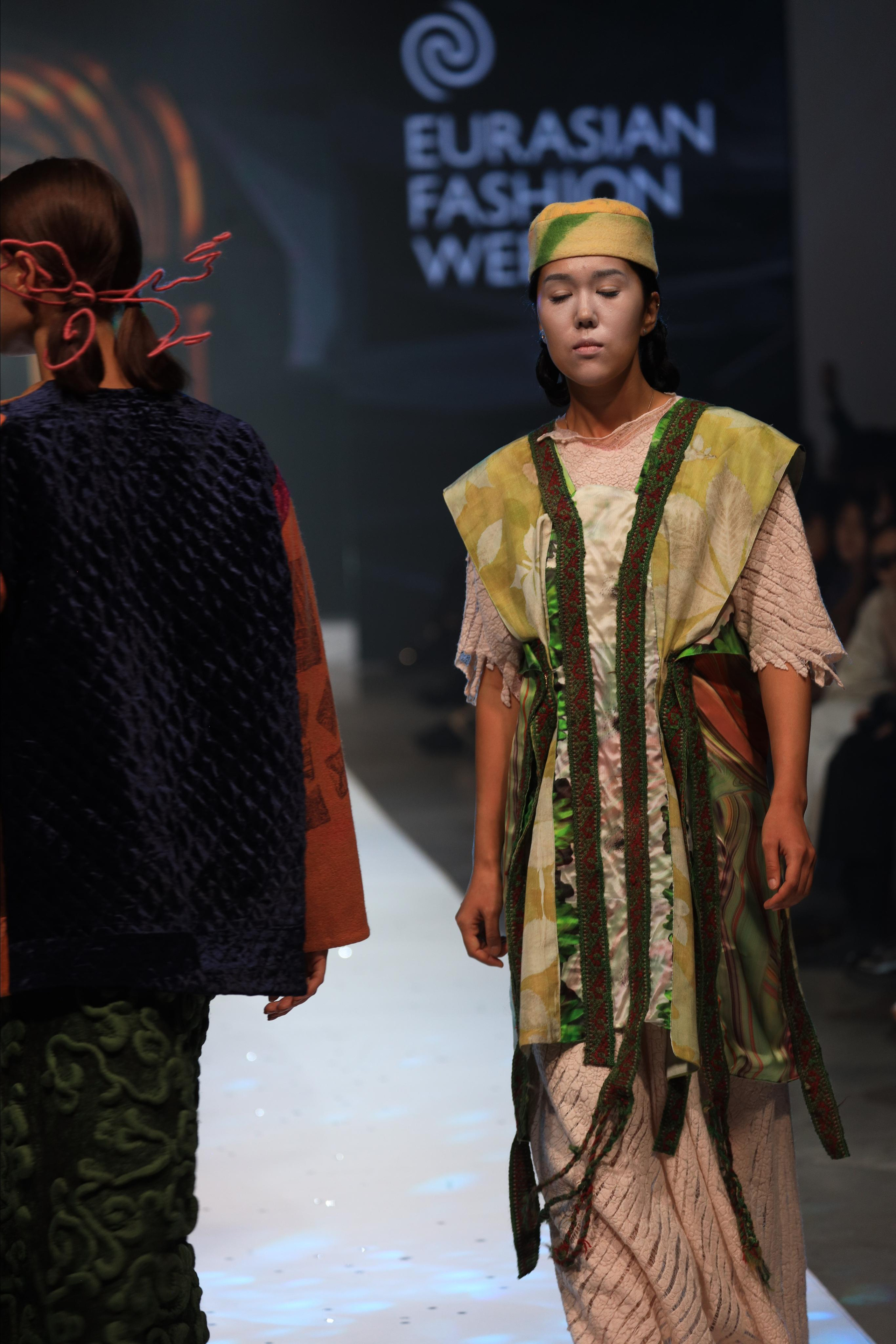 Eurasian Fashion Week 2022. Контент Фотограф в Алматы и мире Джантурина Динара