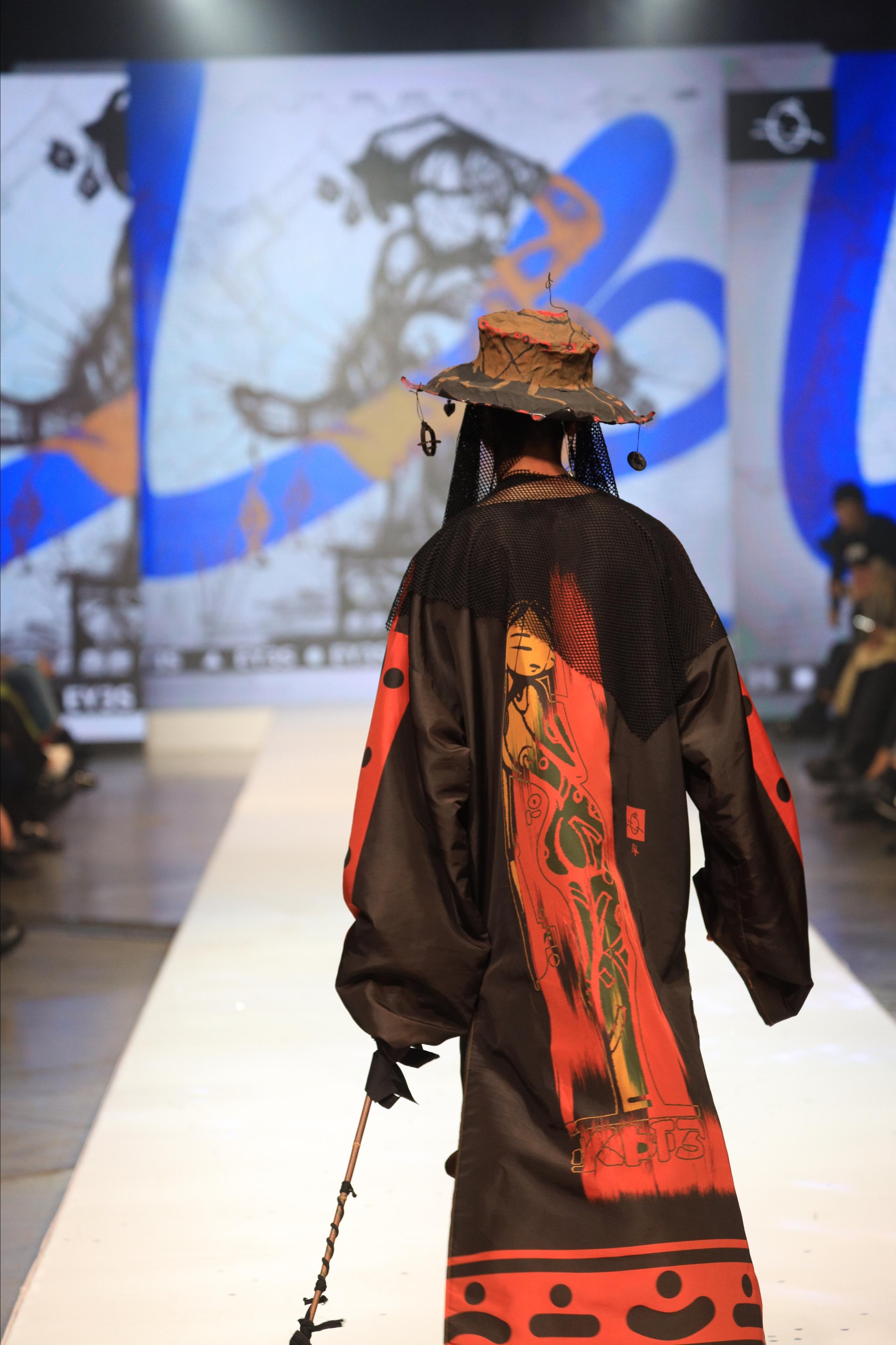 Eurasian Fashion Week 2022. Контент Фотограф в Алматы и мире Джантурина Динара