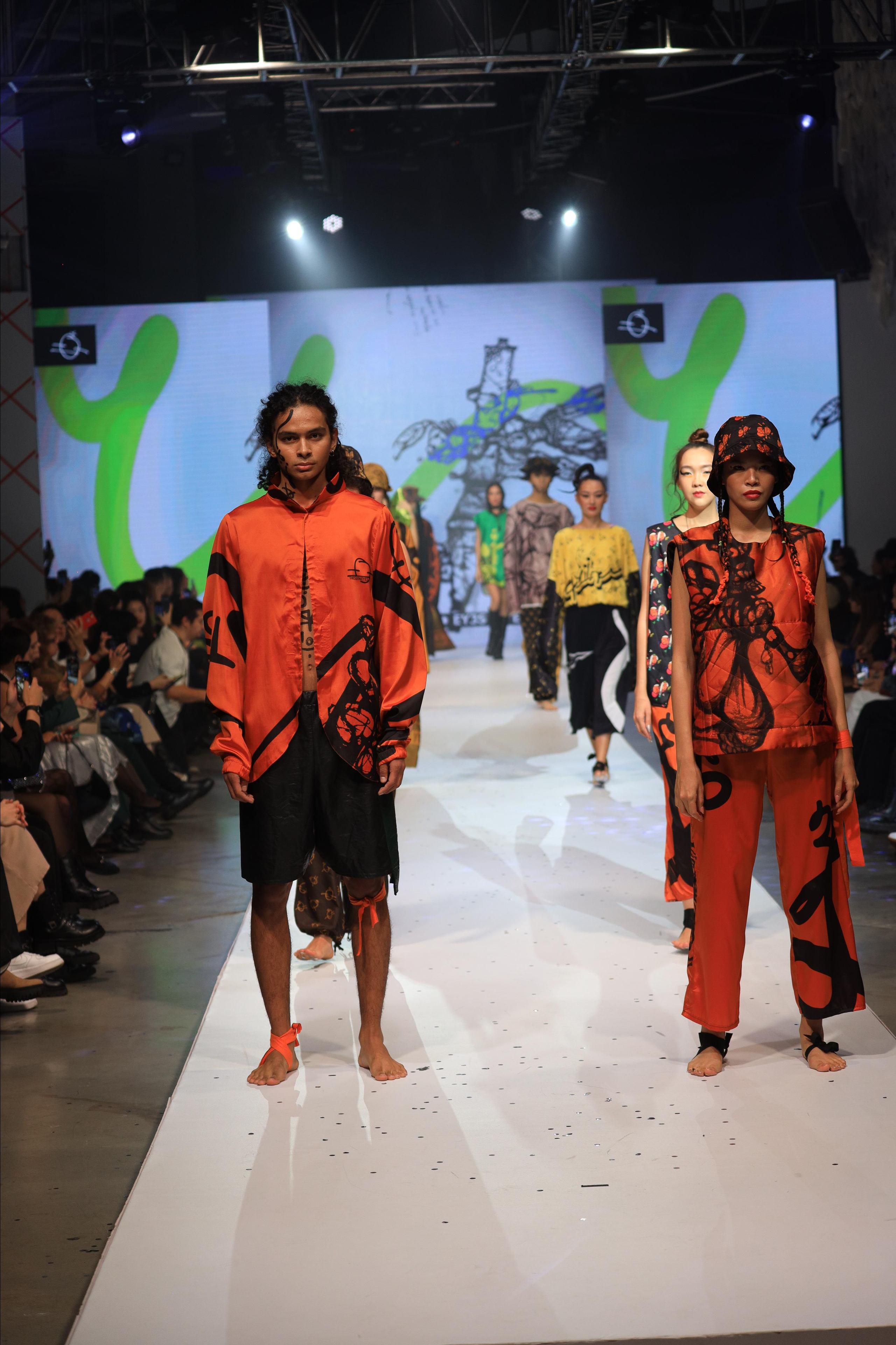 Eurasian Fashion Week 2022. Контент Фотограф в Алматы и мире Джантурина Динара